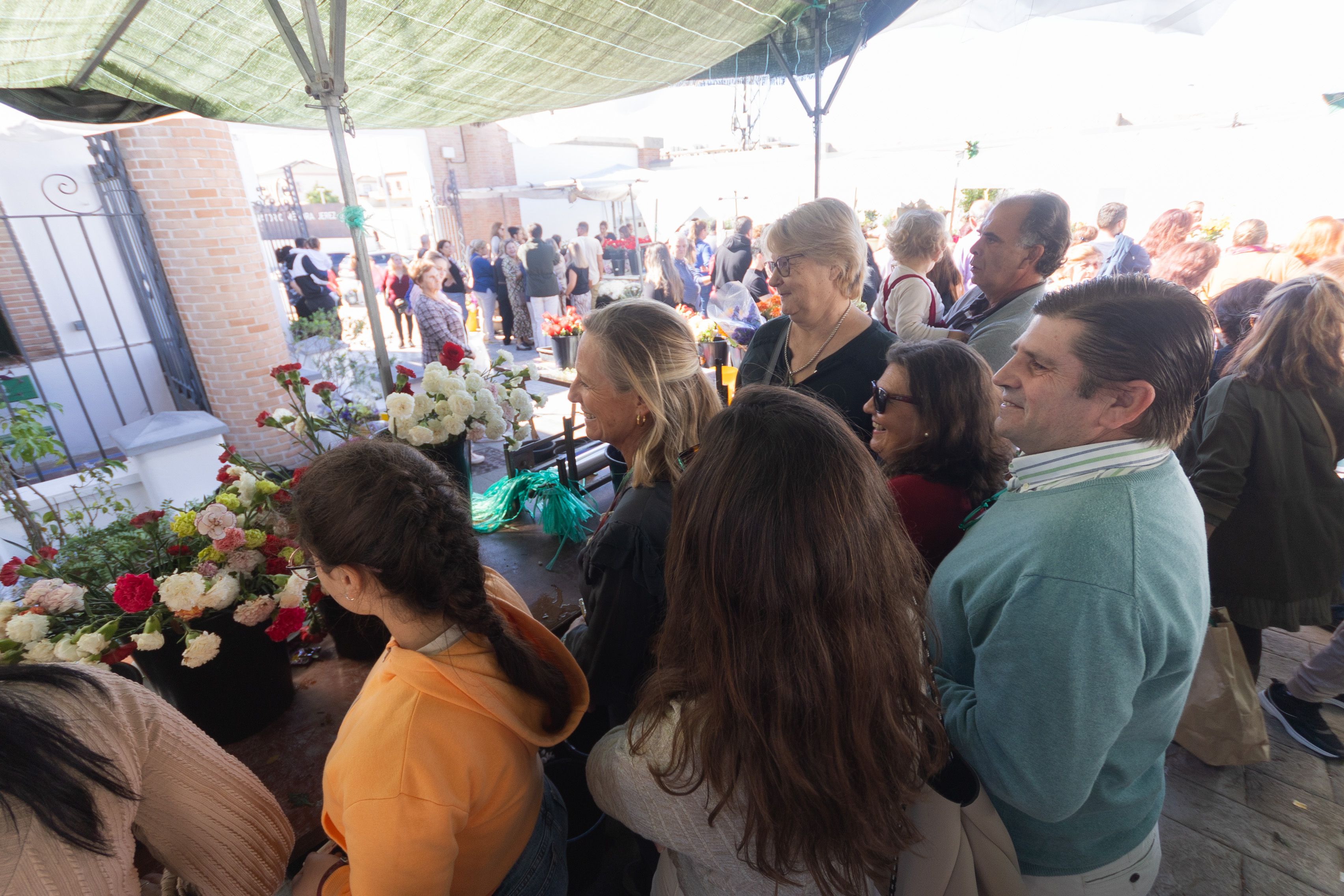 La zona habilitada para los puestos de flores.