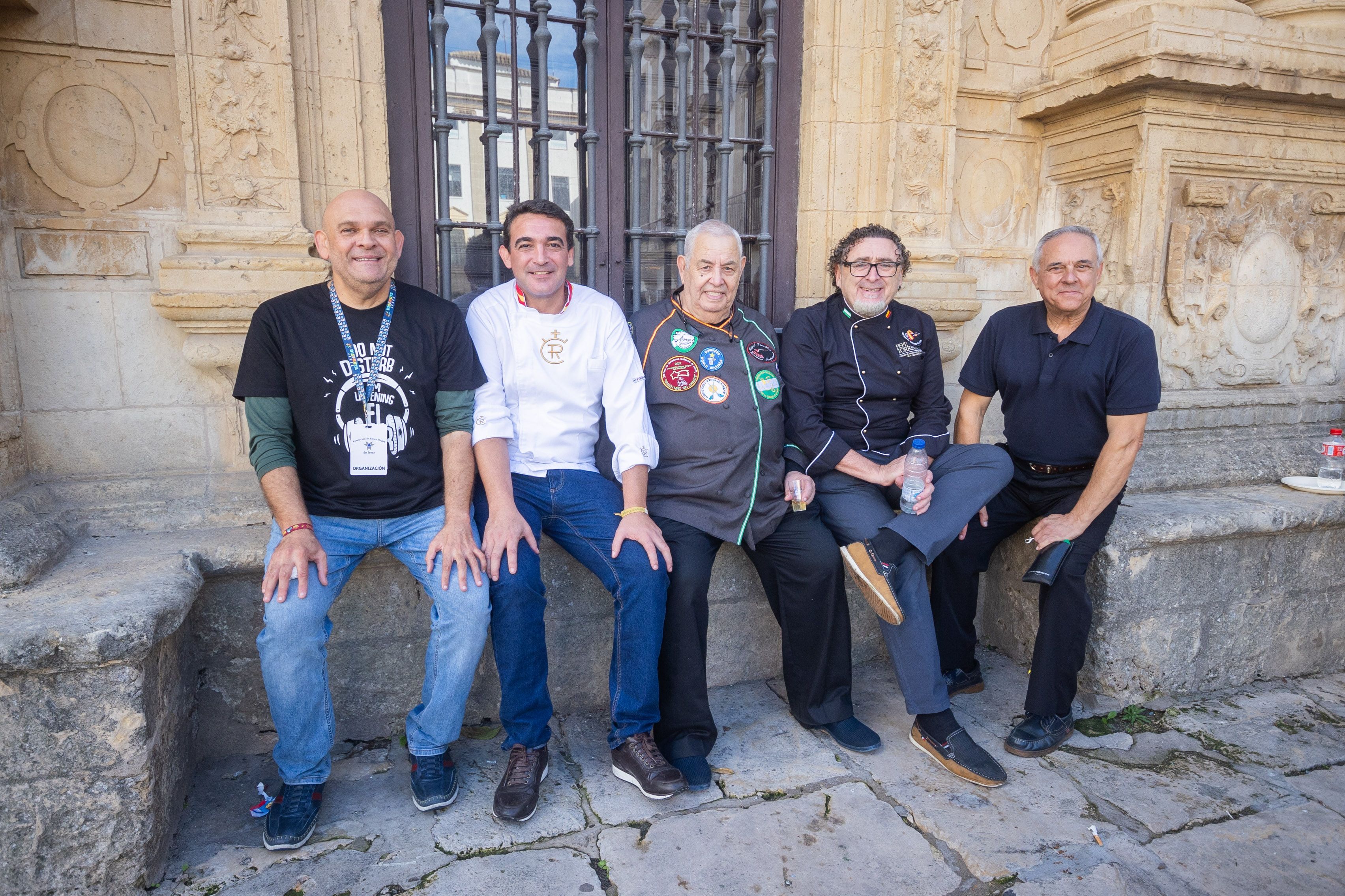 Cortando jamón por los Reyes Magos de Jerez