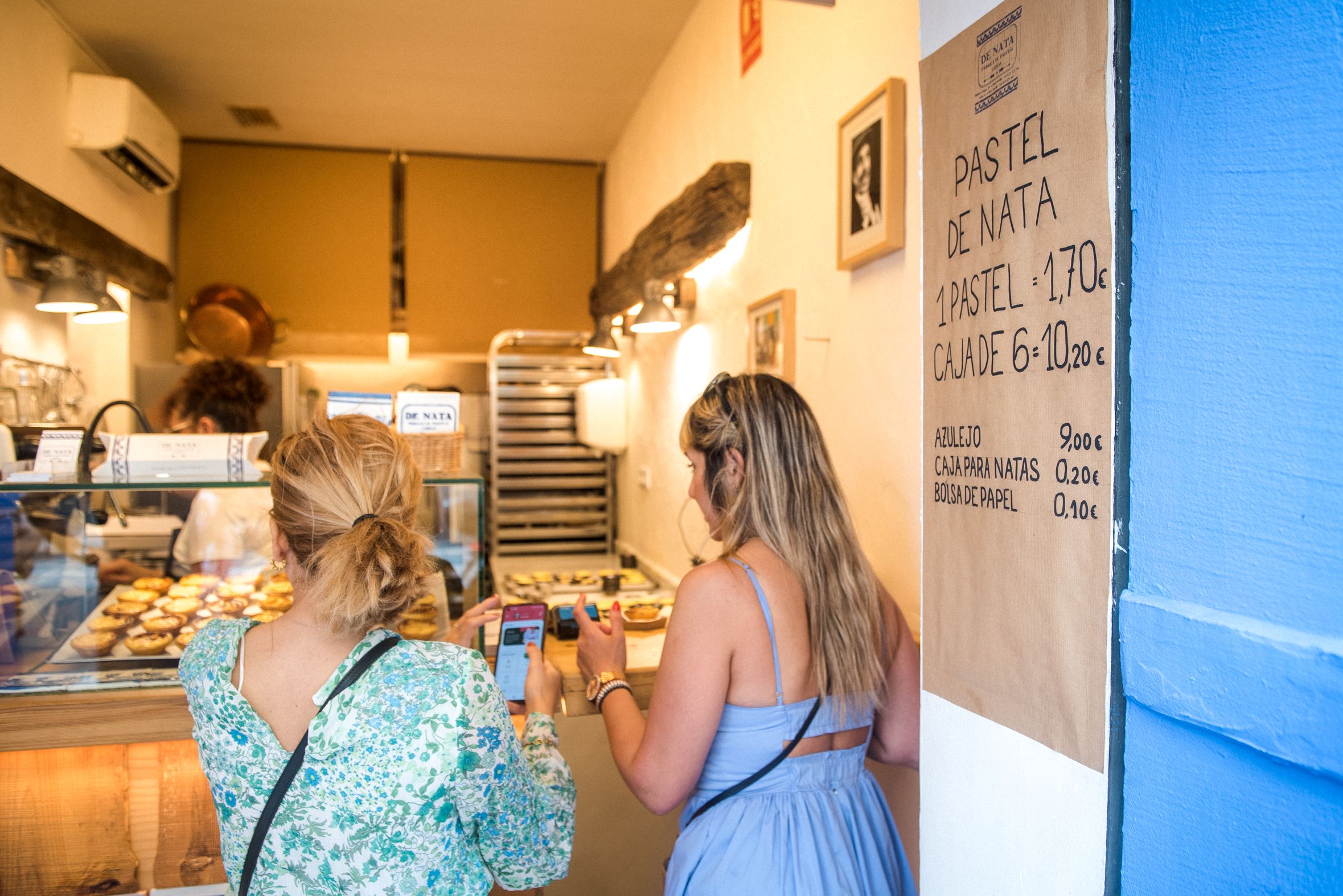 DE NATA FABRICA DE PASTELES LISBOA. SEVILLA 9