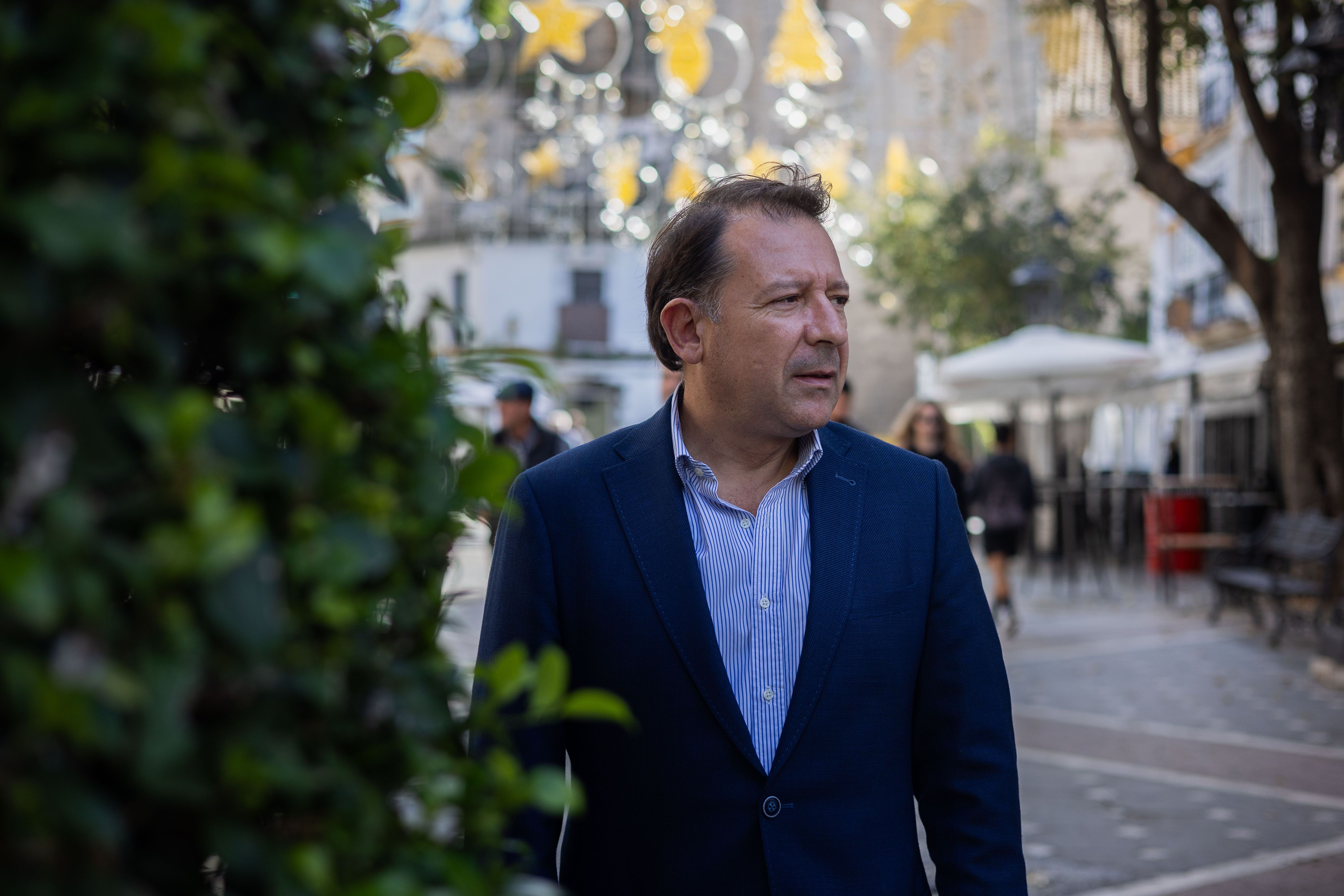 El presidente del Clúster en otro lugar estratégico para el turismo, la plaza Plateros.