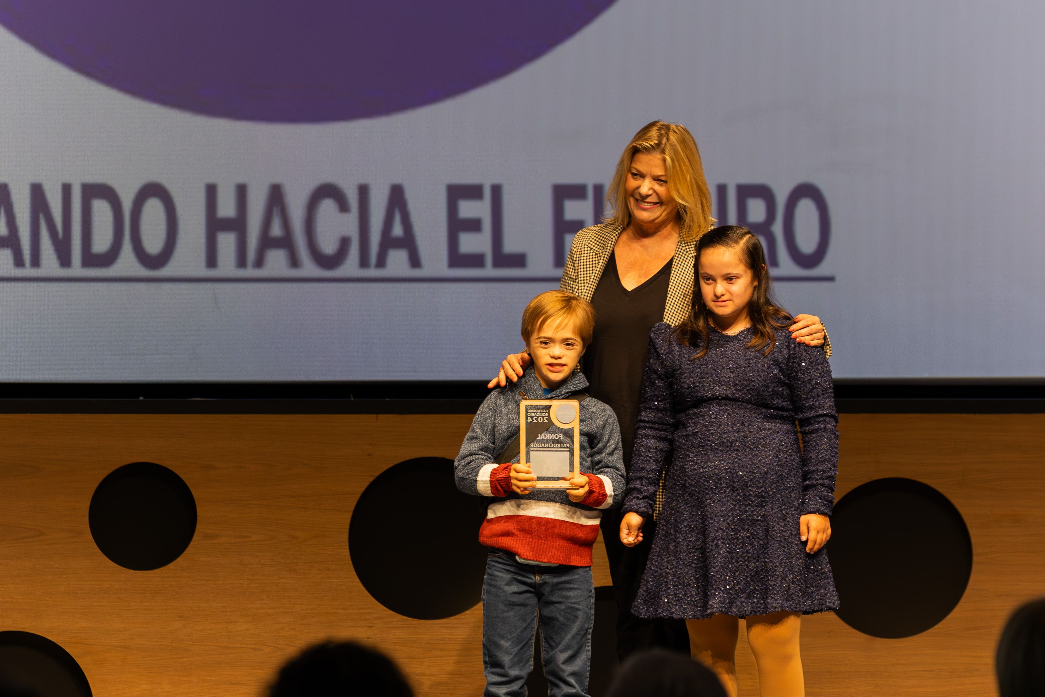 Presentación del calendario en los Museos de la Atalaya.