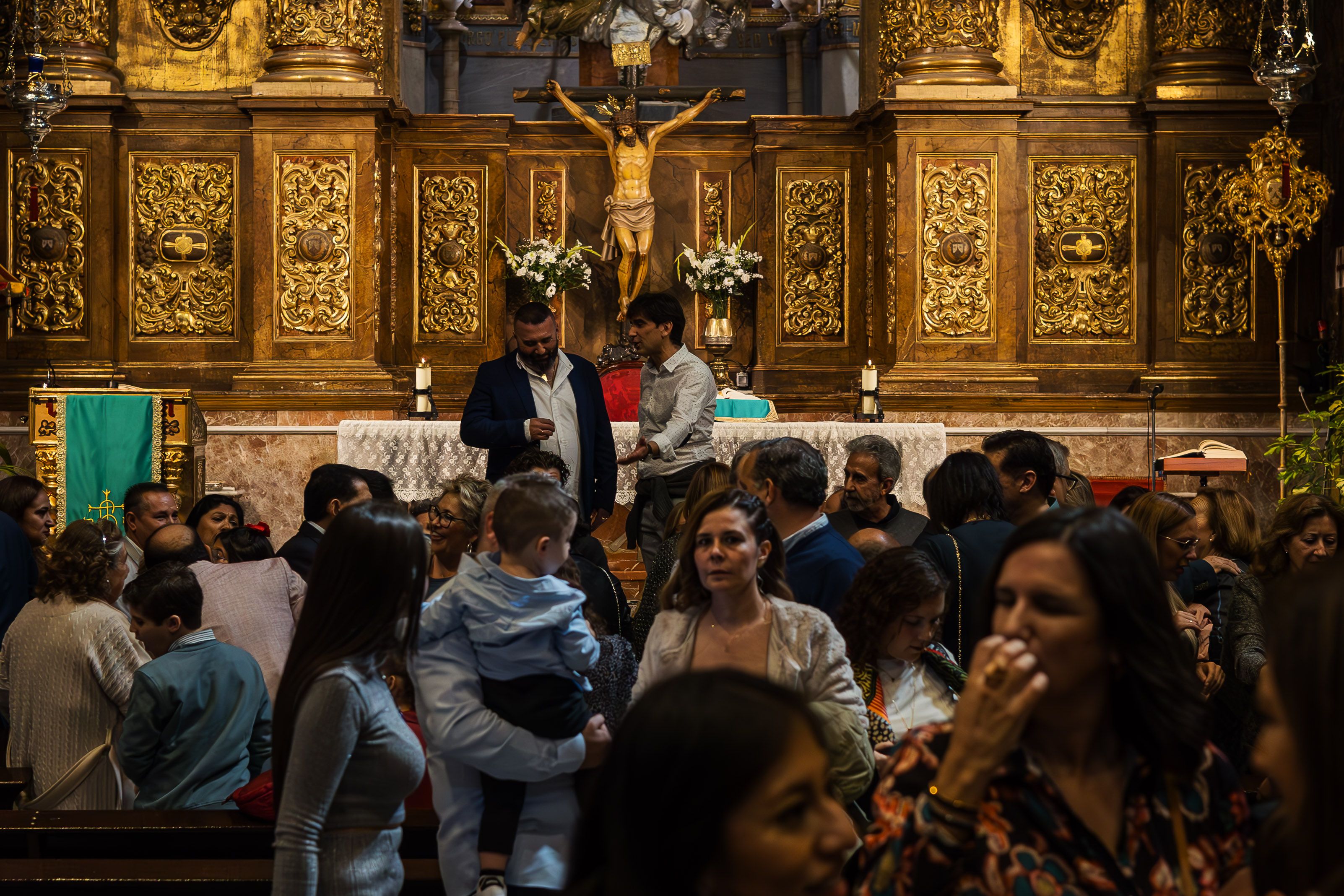 Misa en la Basílica del Carmen.
