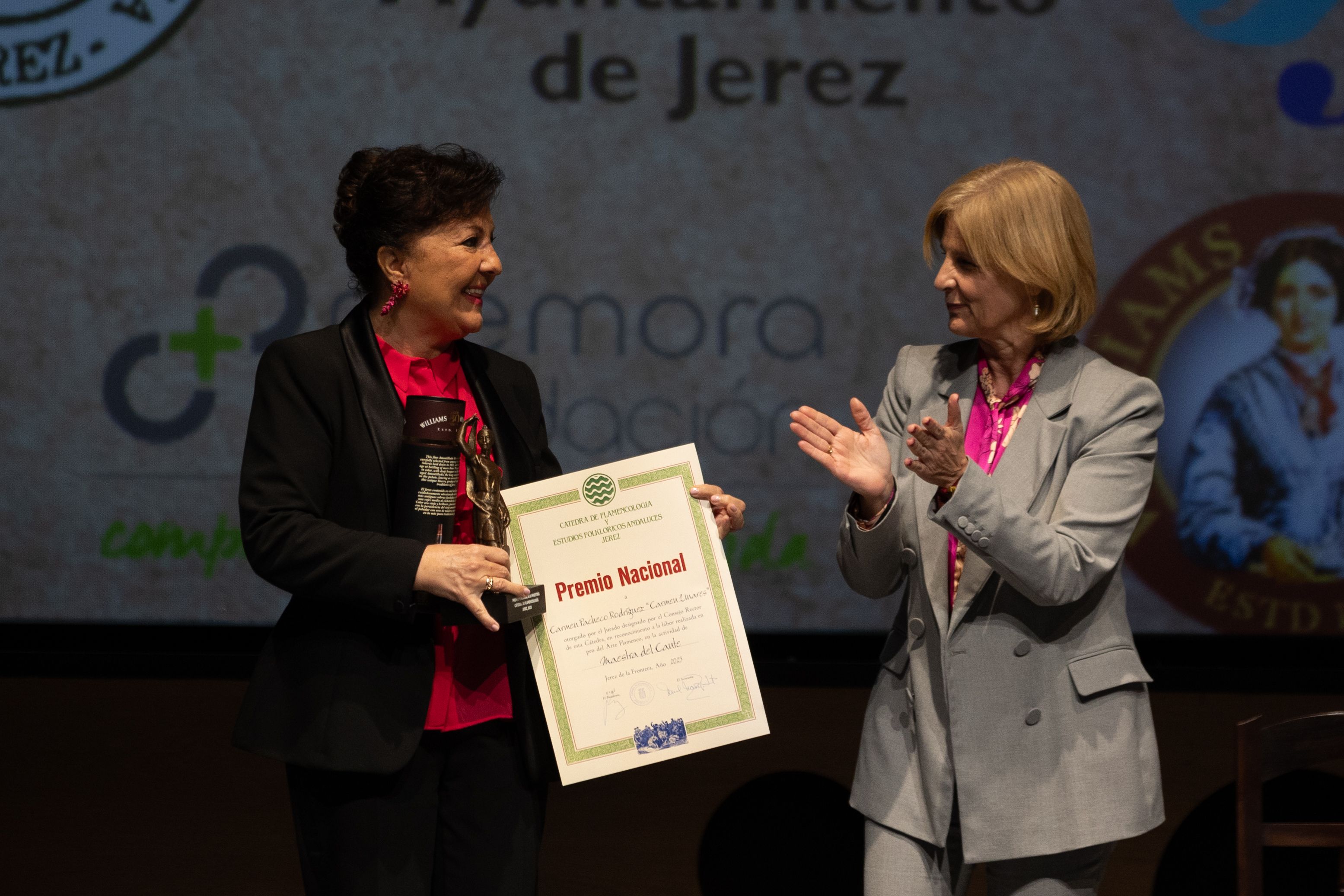 Gala de entrega de los Premios Nacionales de Flamenco de la Cátedra de Flamencología de Jerez Gala de entrega de los Premios Nacionales de Flamenco de la Cátedra de Flamencología de Jerez