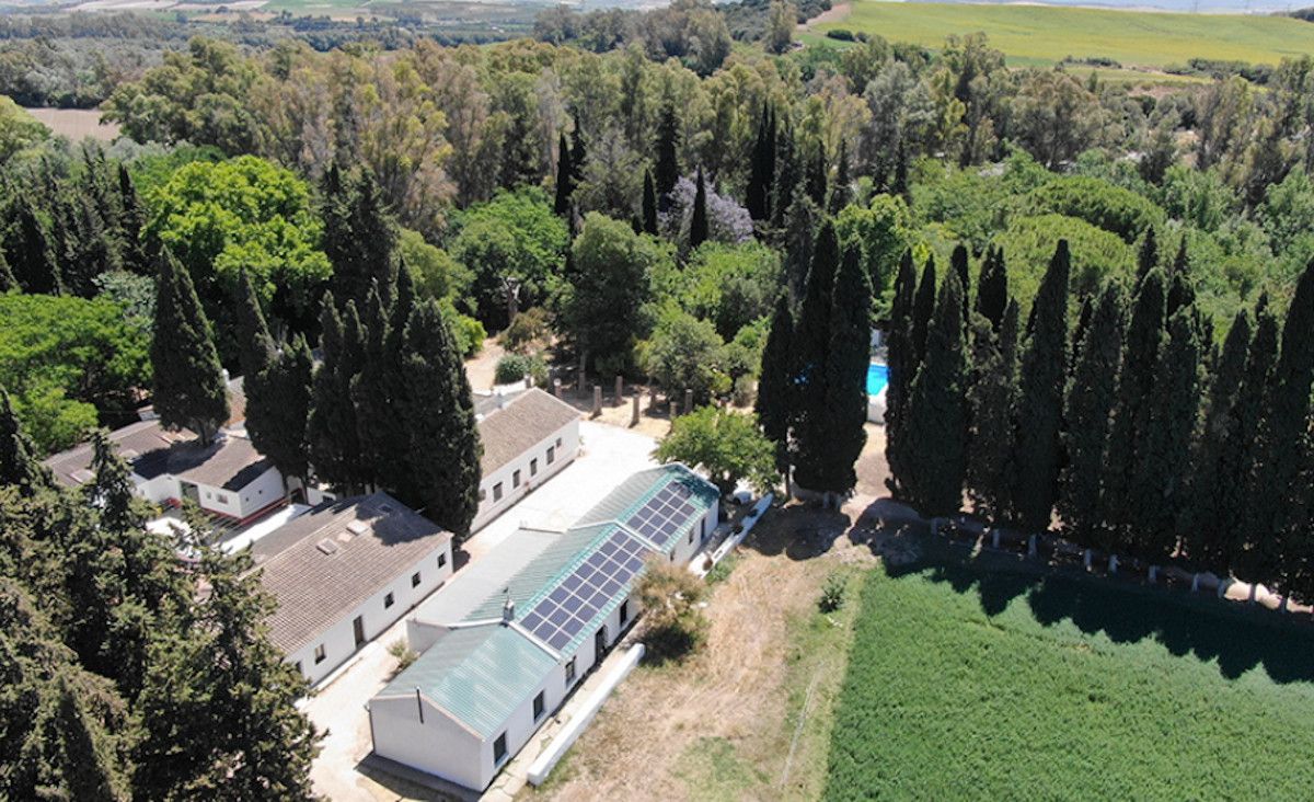 La Granja Escuela Buenavista en Arcos utiliza la energía del sol. La Granja Escuela Buenavista en Arcos utiliza la energía del sol.