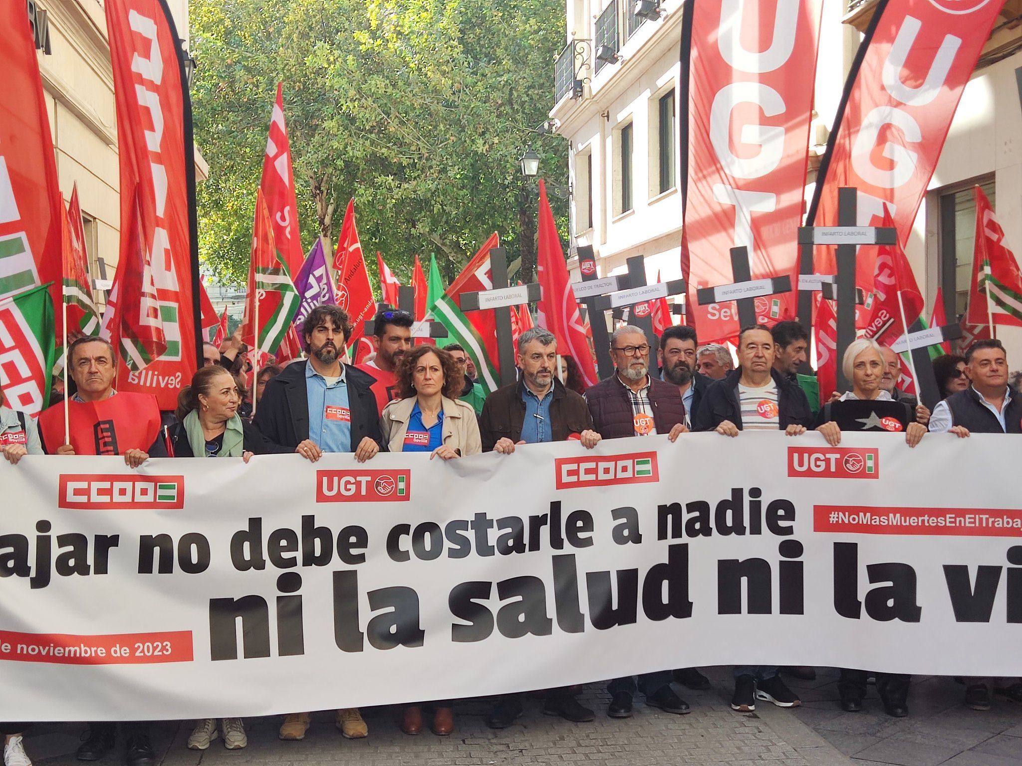 Manifestación en Sevilla contra los accidentes laborales. Un hombre murió en Huelva hace unos días.