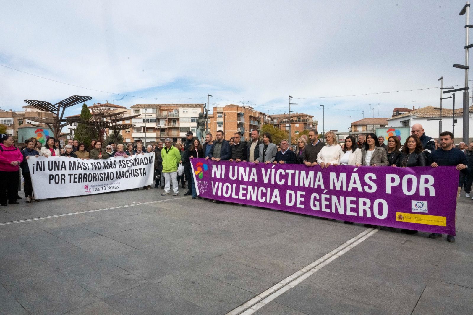 Concentración de repulsa en Armilla, Granada.