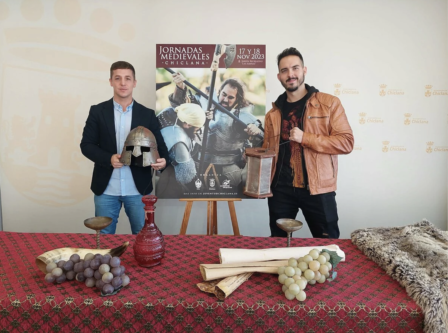 Combates, mercado, danza: inmersión medieval en Chiclana. Presentación del cartel de la actividad. 