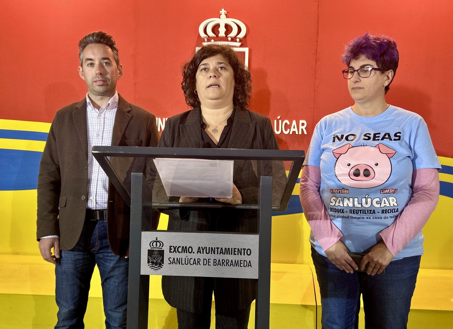 La alcaldesa tras el pleno extraordinario para la Ordenanza de Limpieza.