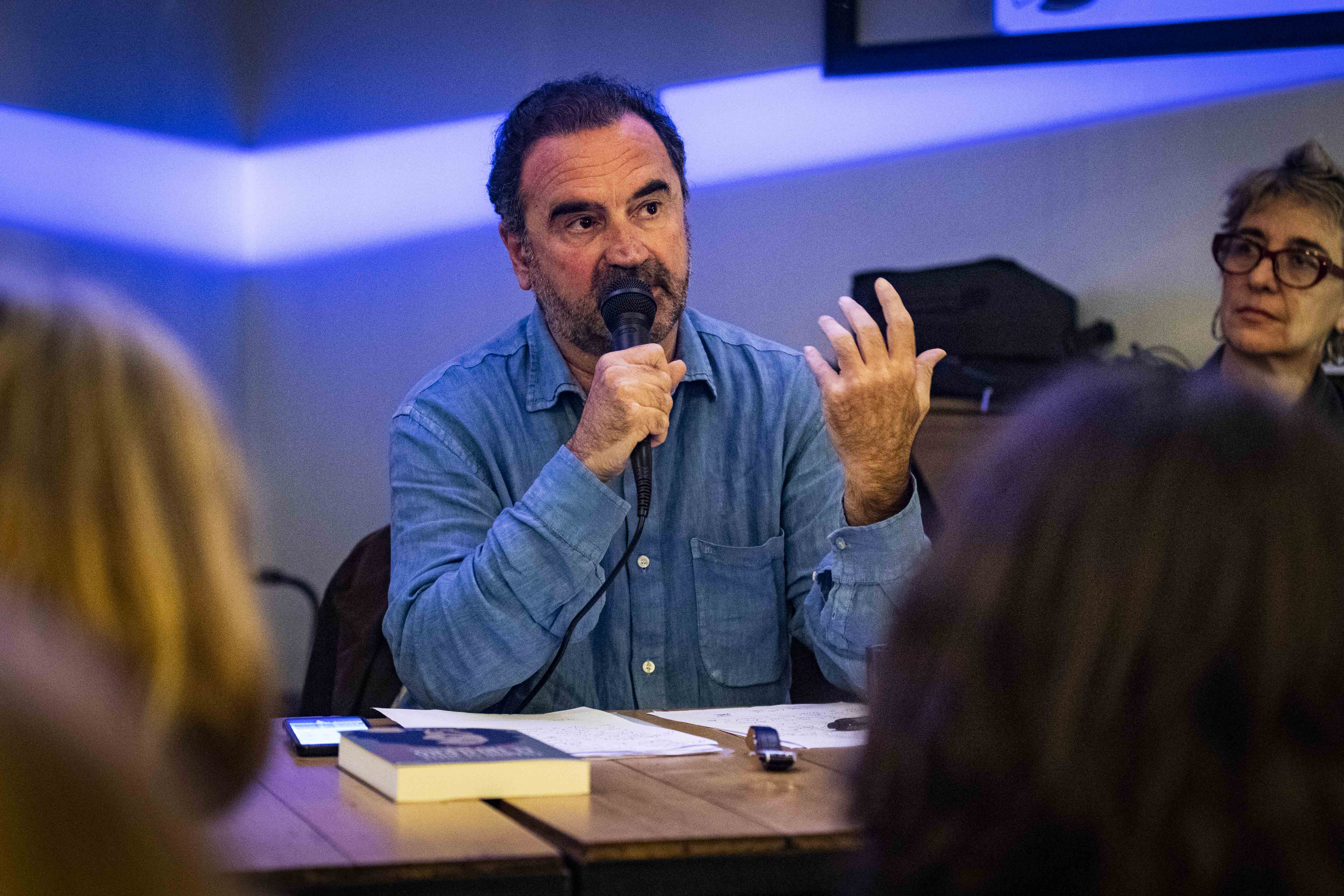 Miguel Fortén, durante la presentación de 'Cuando el infierno se hiele'. GERMÁN MESA