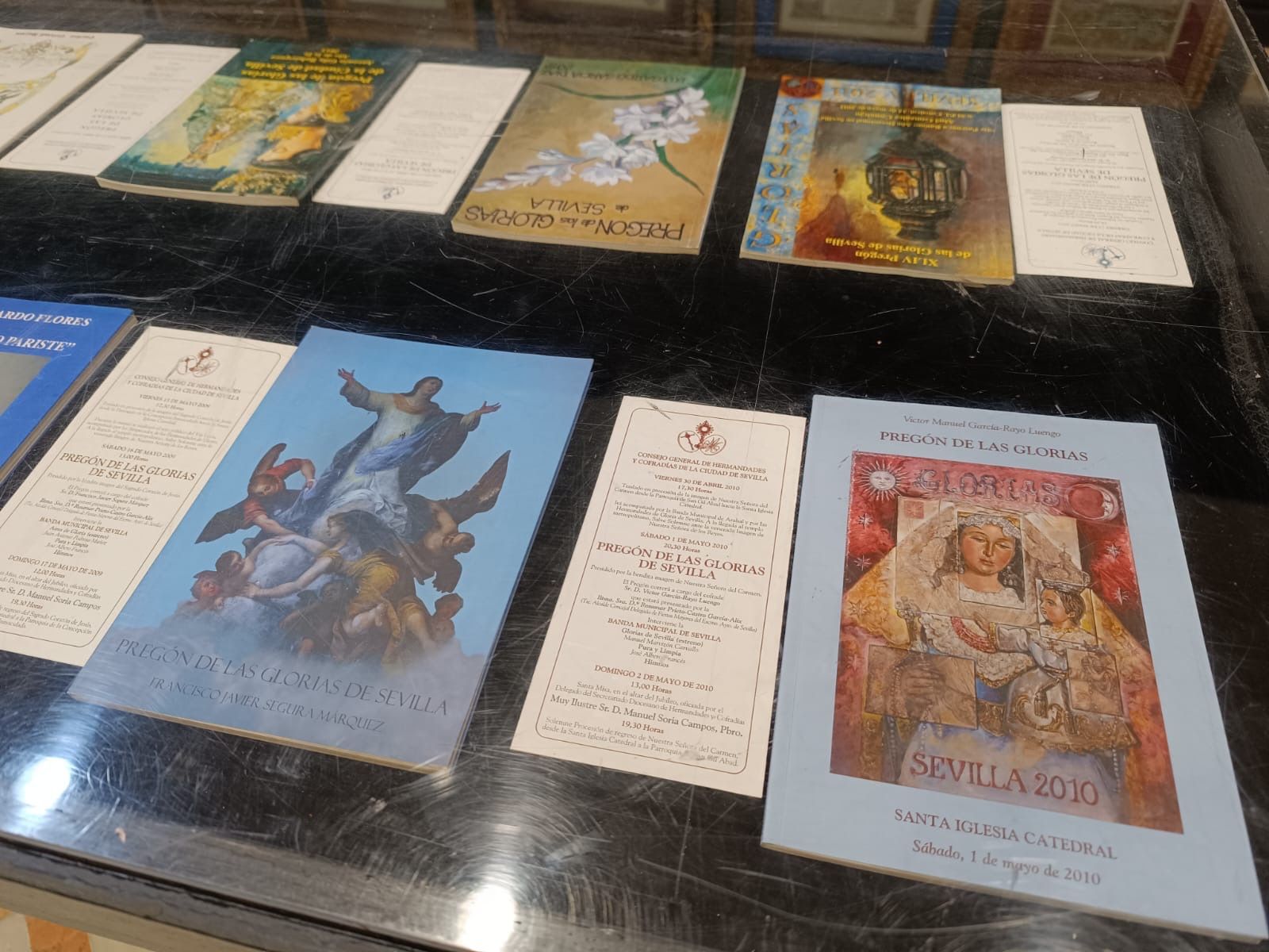 Publicaciones de pregones. 