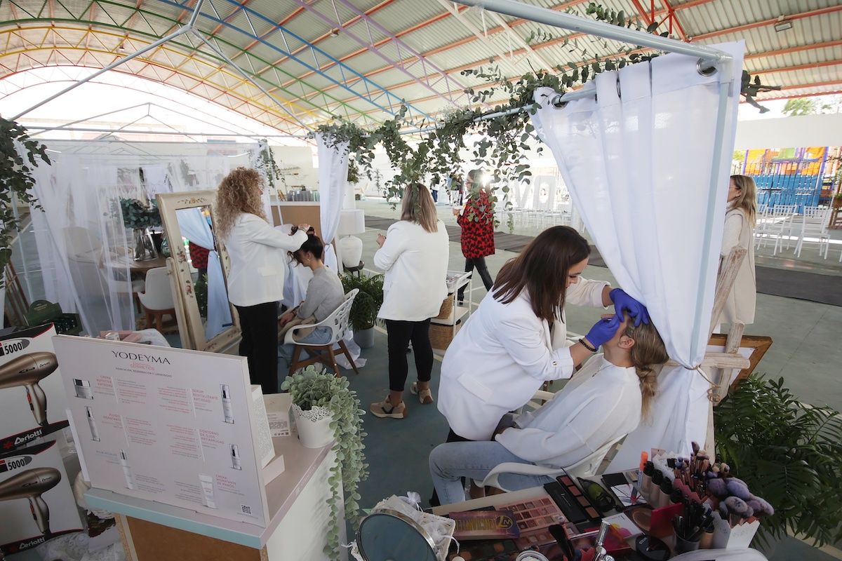 Personal del sector de la belleza, en la I Feria del Evento de Trebujena.