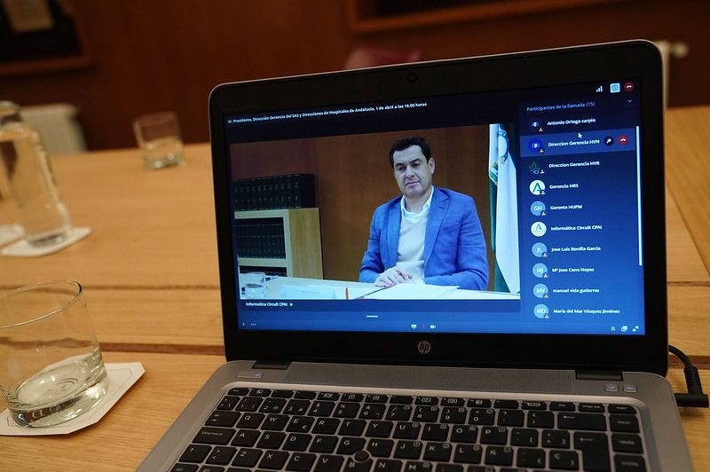 El presidente de la Junta, Juan Manuel Moreno, durante una videoconferencia. FOTO: JUNTA DE ANDALUCÍA