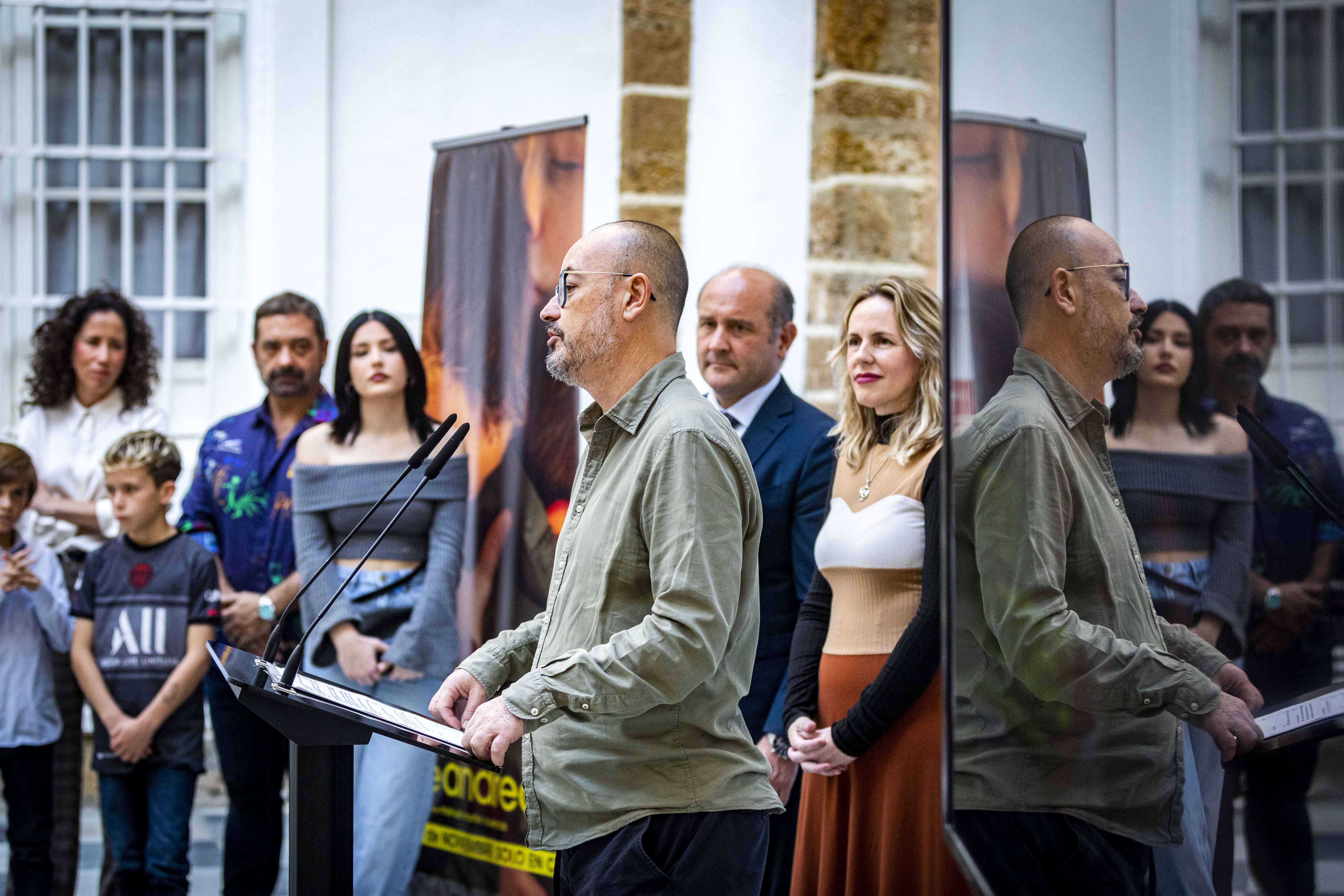 Manuel Martín Cuenca, durante la presentación en la Diputación Provincial.   GERMÁN MESA