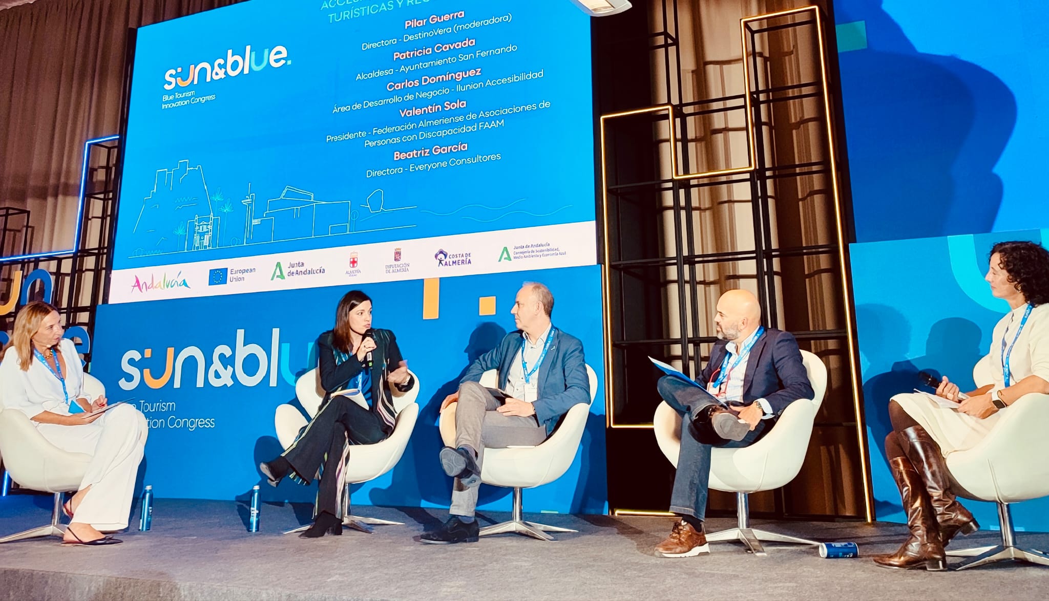 Cavada interviniendo en una sesión del congreso. 