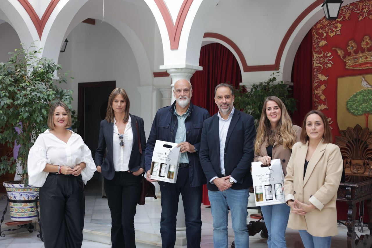 Visita Diputación Trebujena 1