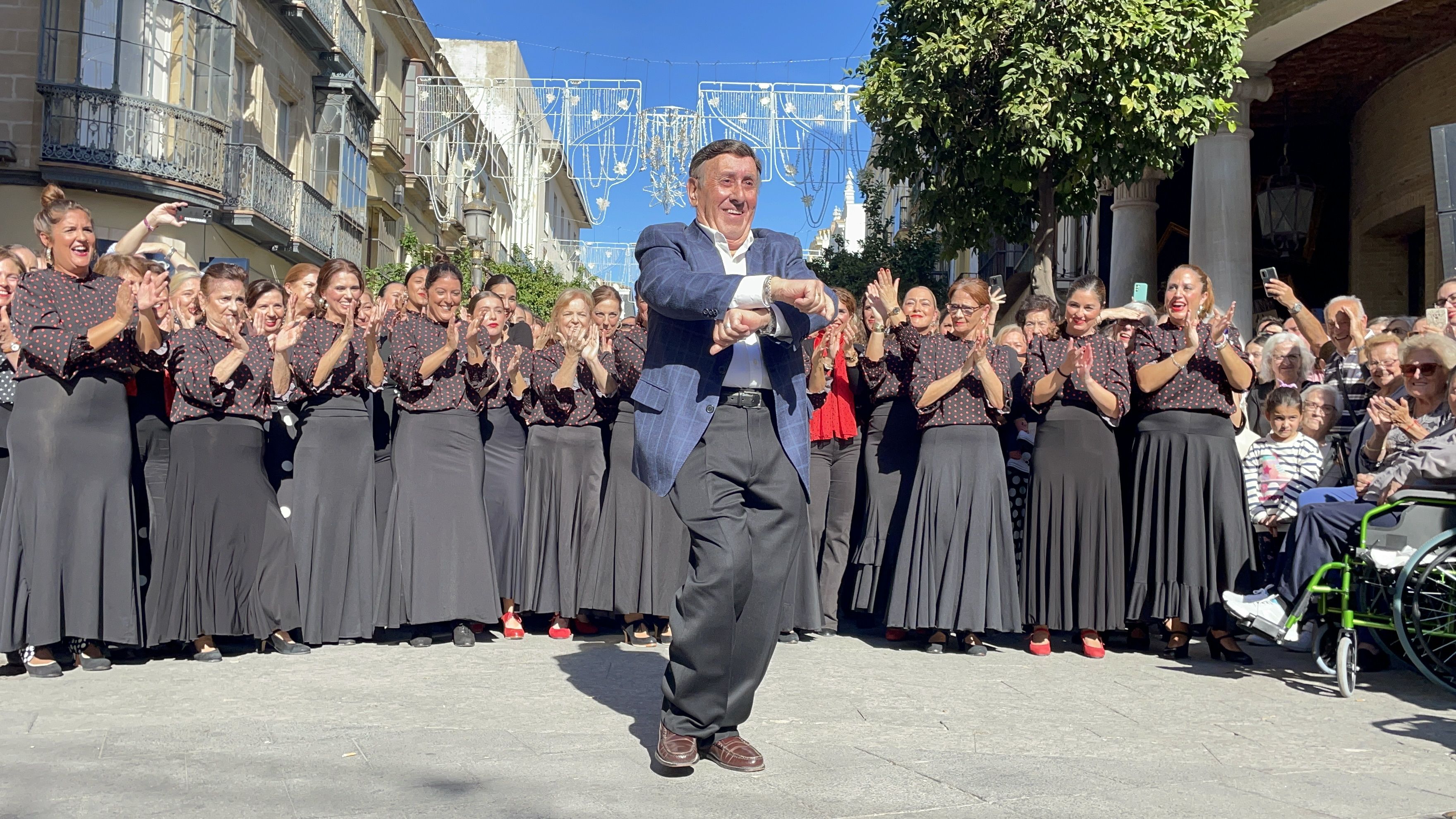 La ciudad se convierte en epicentro del flamenco cada año con la llegada del Festival de Jerez a finales de febrero.