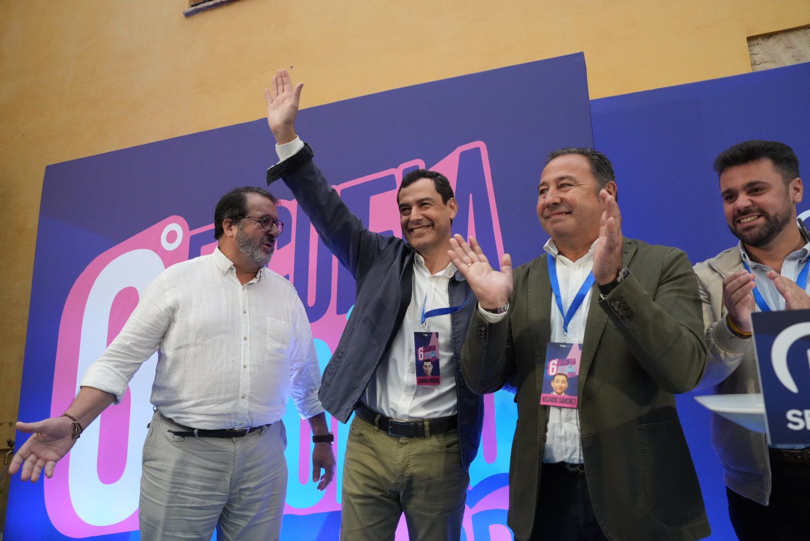 Juanma Moreno en el acto del Partido Popular.