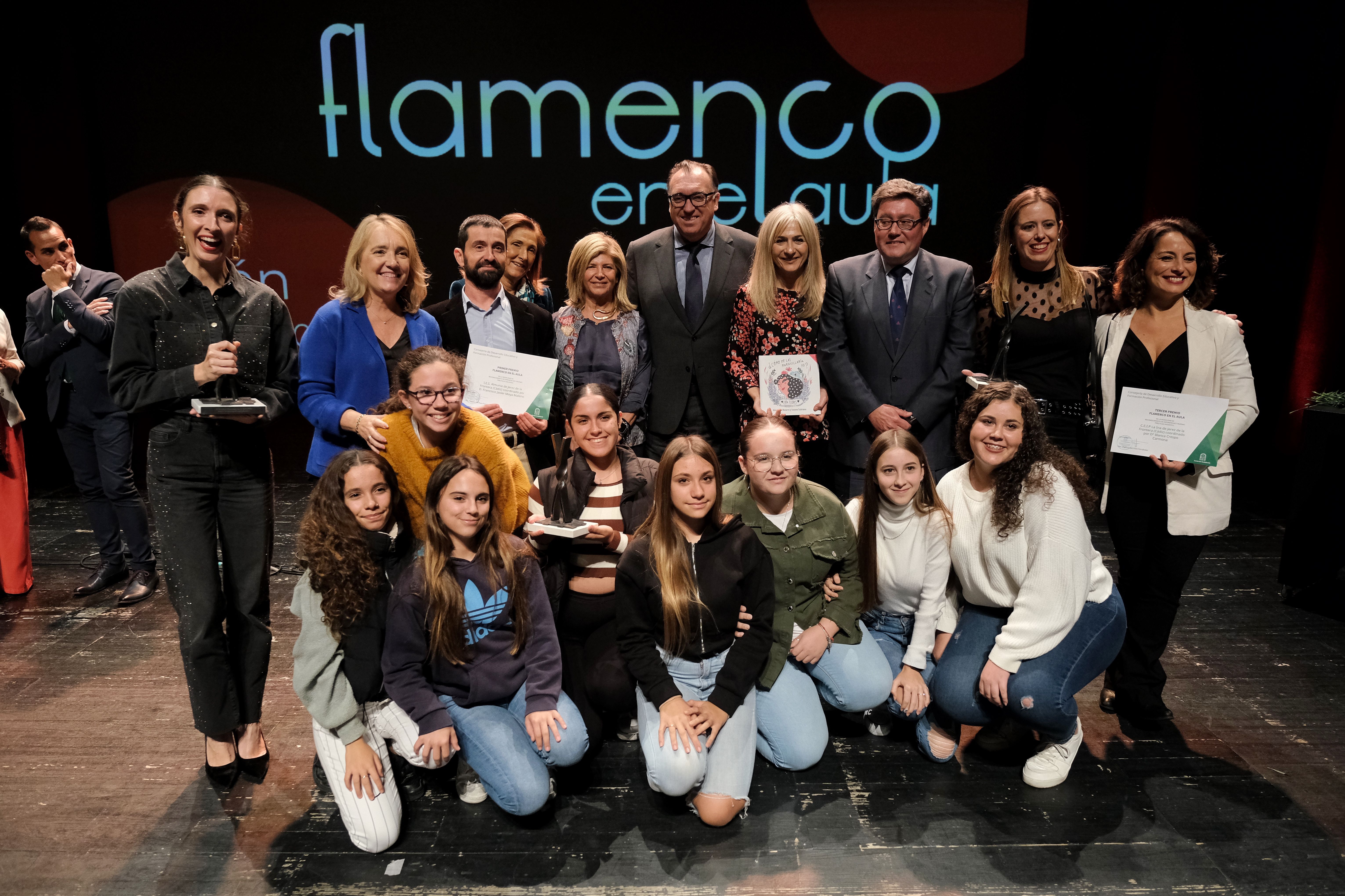 Alumnos y docentes de los centros de Jerez galardonados en los Premios Flamenco en el Aula.