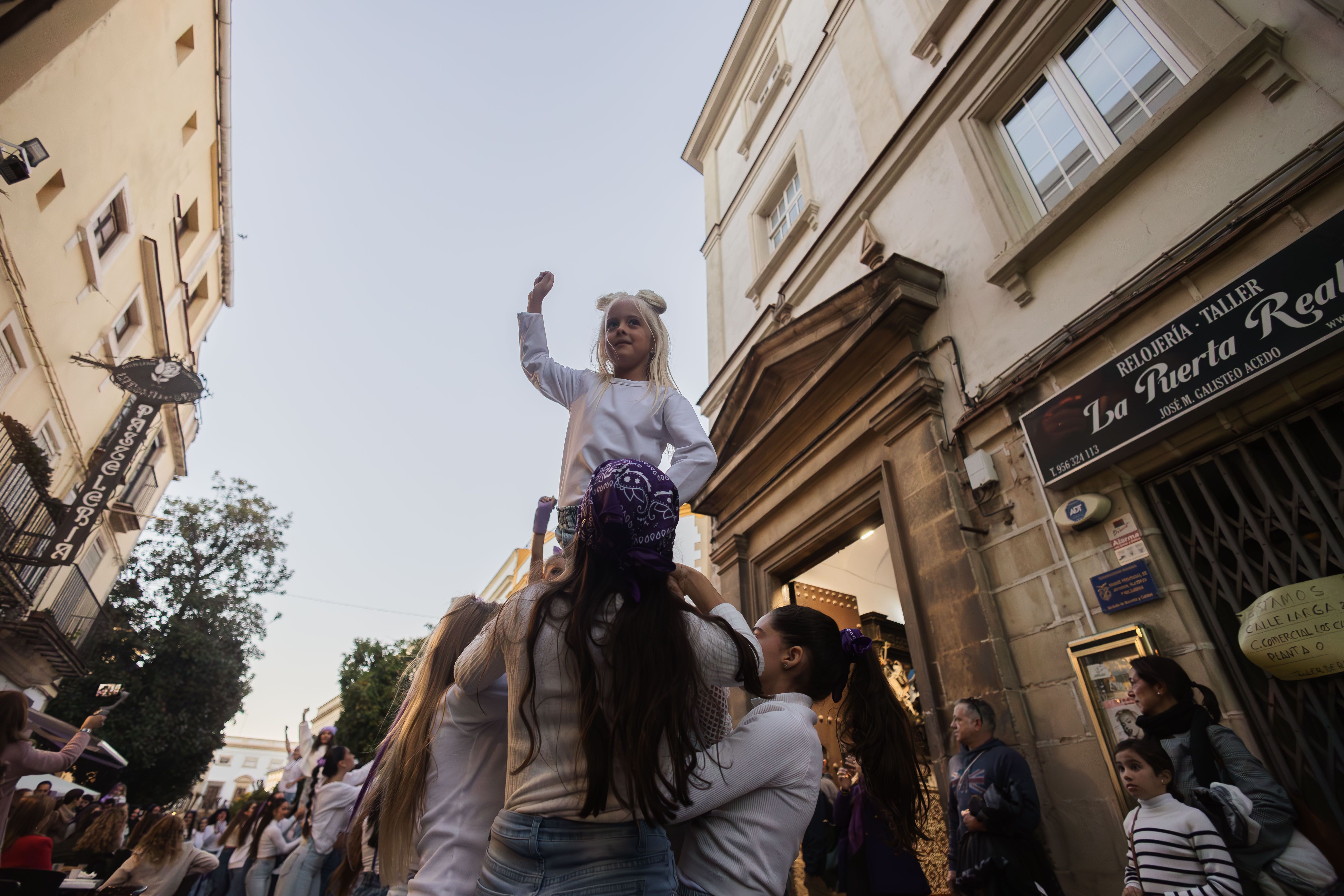Las imágenes de Jerez saliendo a la calle por el 25N