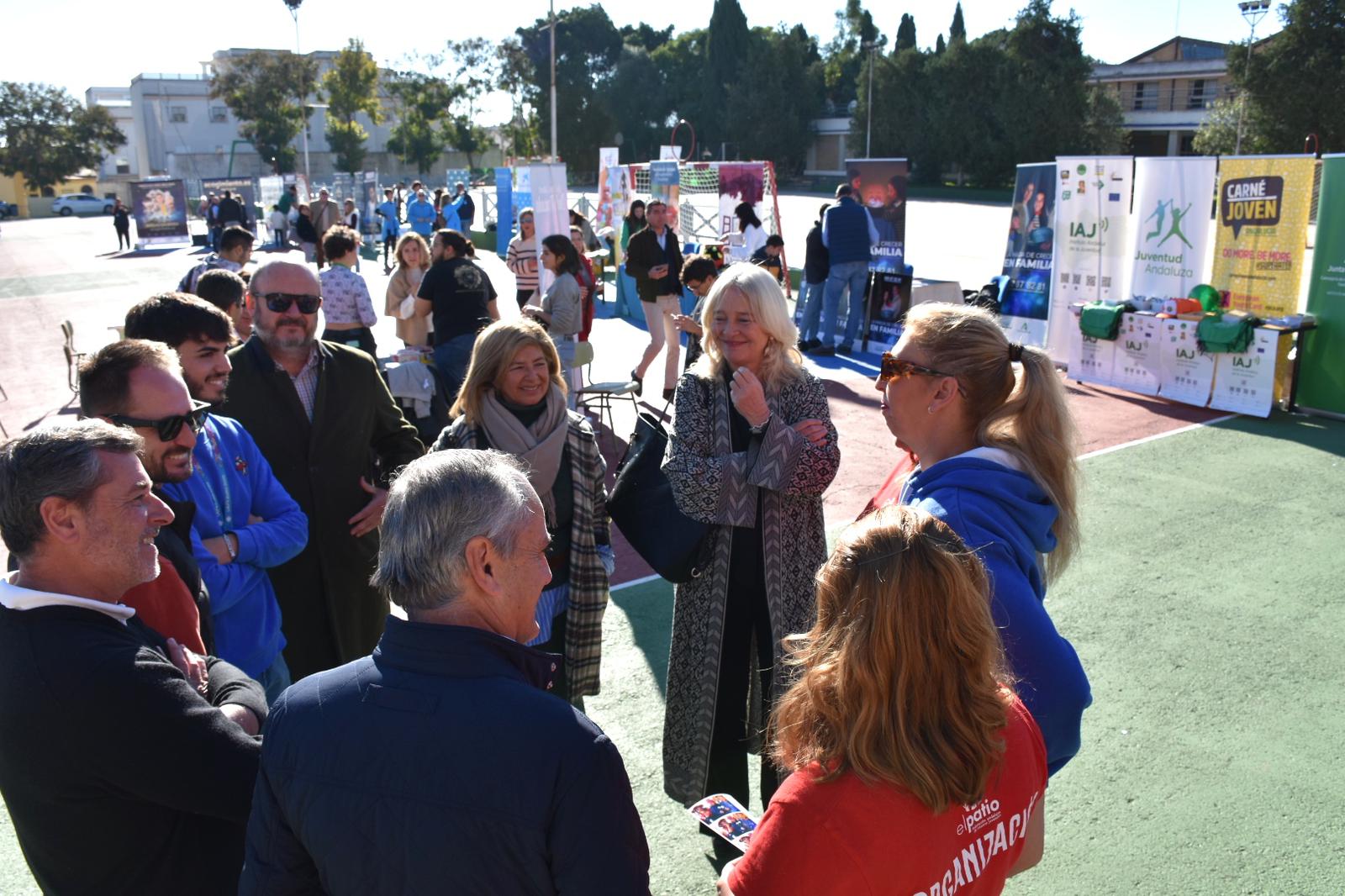 El acto de la Junta en el colegio jerezano Manuel Lora Tamayo.