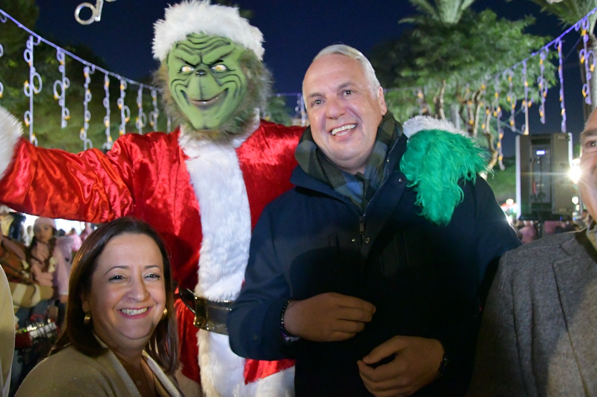 El inicio de la Navidad en San Roque en la noche del alumbrado.