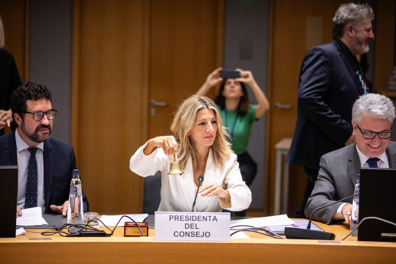 Yolanda Díaz, titular de la cartera de Trabajo, de la que depende el SEPE, bloqueado en un pueblo de Sevilla.