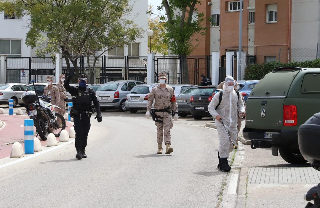 Policía e Infantería, en días pasados en Jerez.