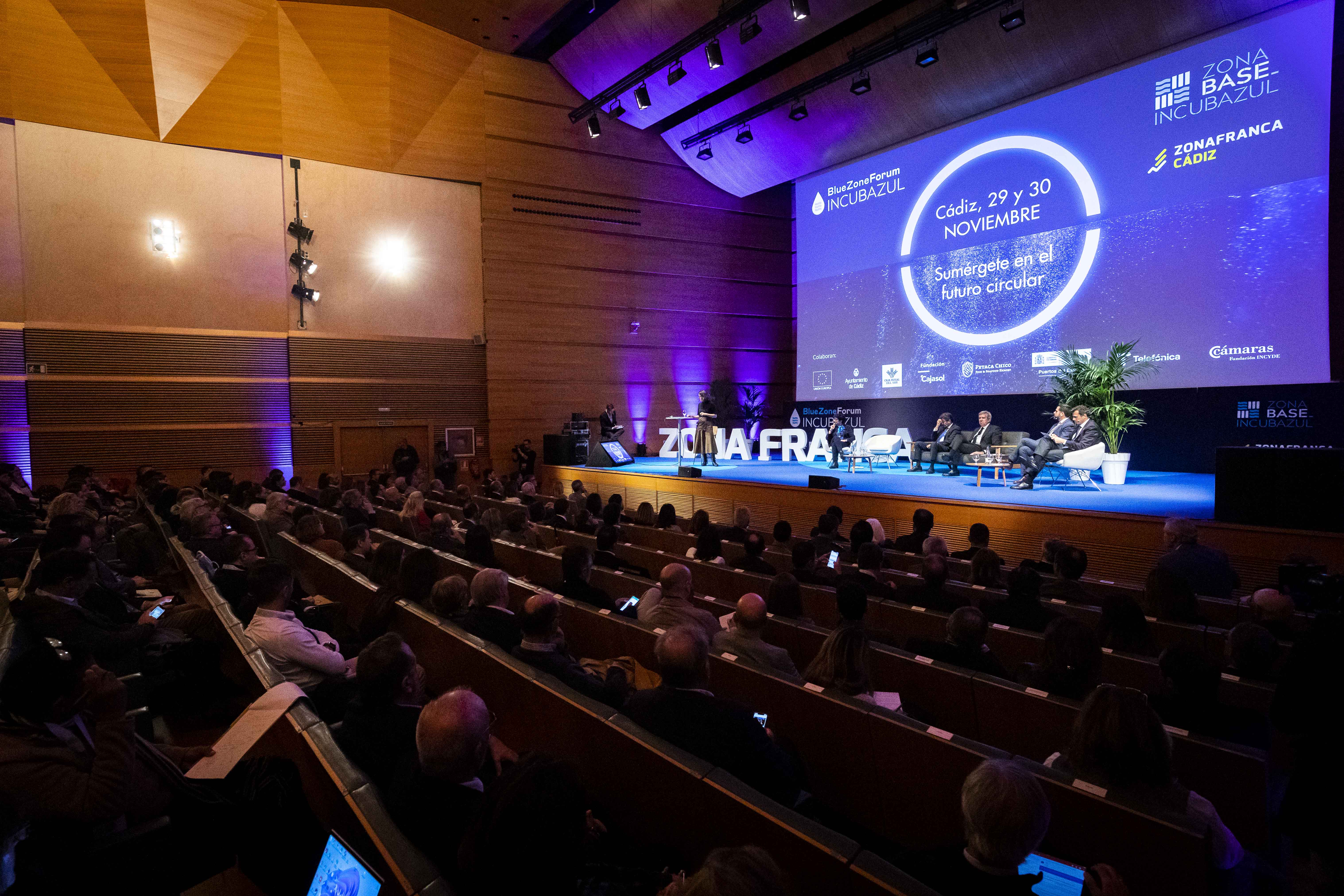 El Blue Zone Forum celebrado en Cádiz, organizado por Zona Franca