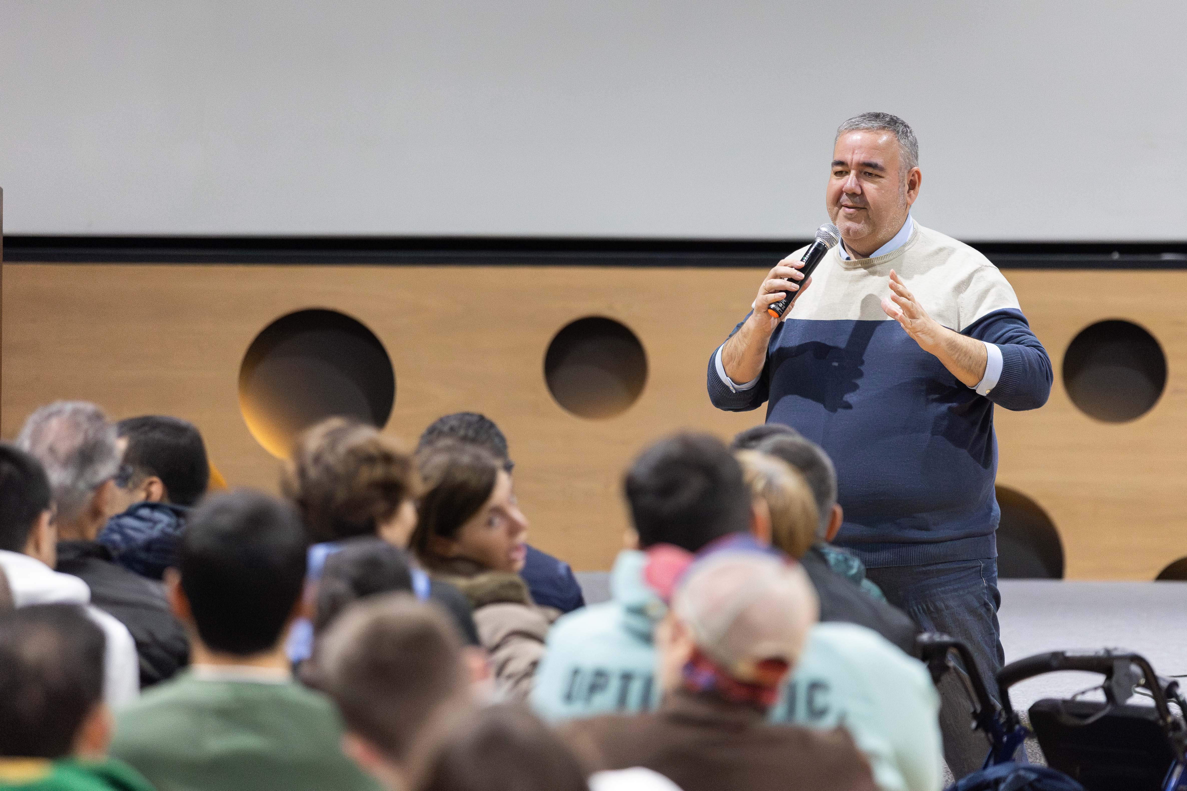 Jose Ramón durante el ensayo de la obra teatral 'Somos Jerez'.