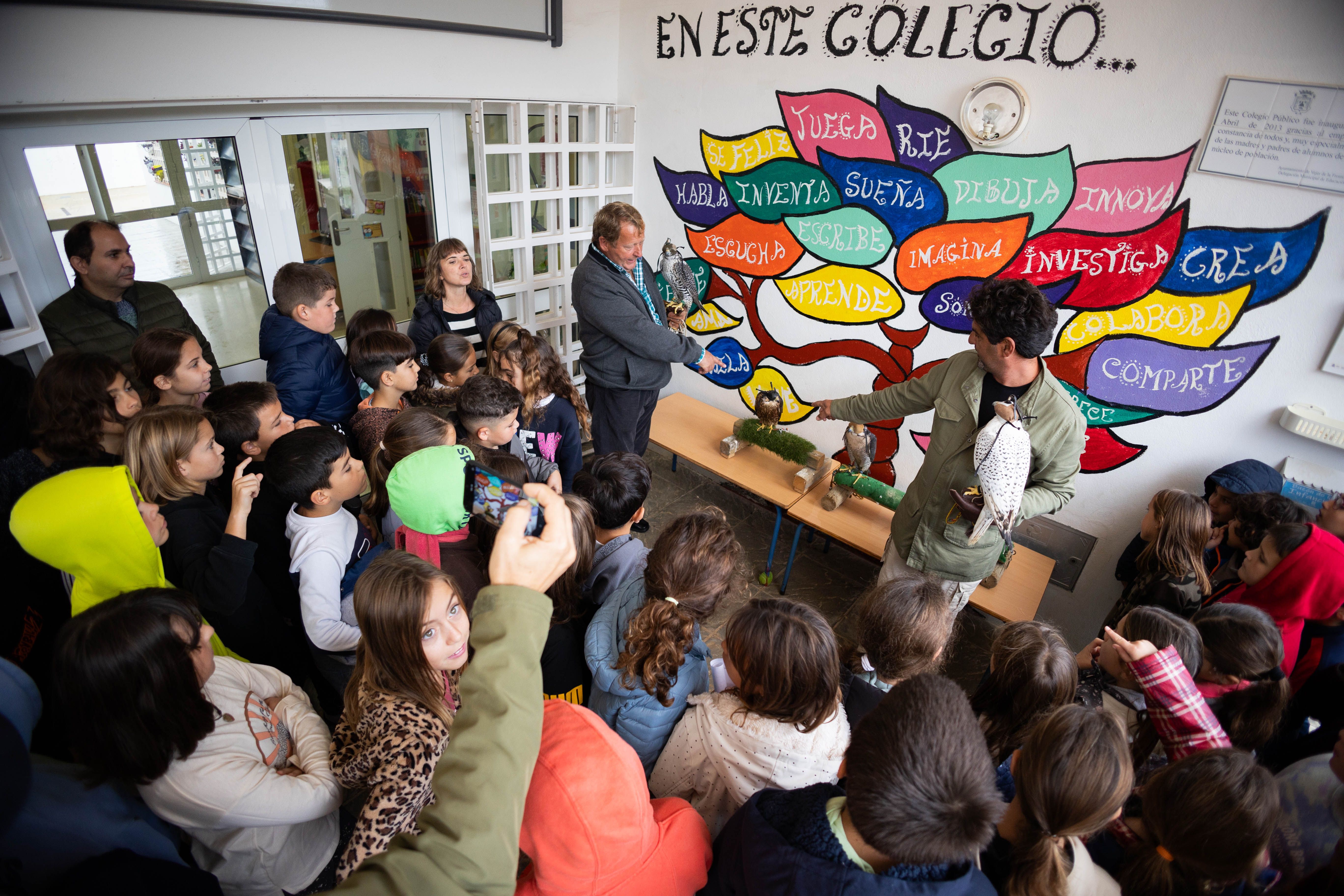 Un momento de la charla en el centro educativo.