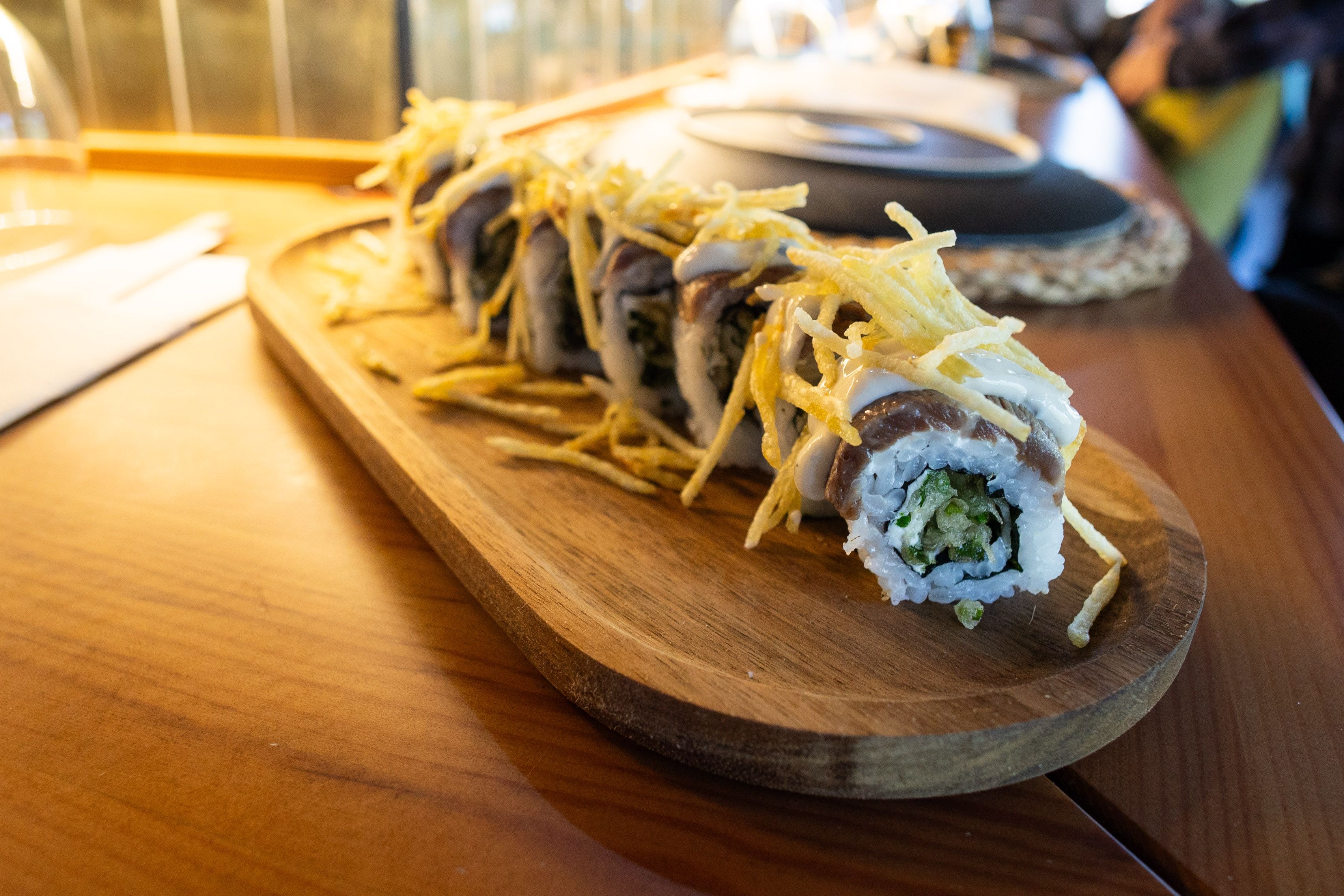 Plato de roll con solomillo al roquefort.