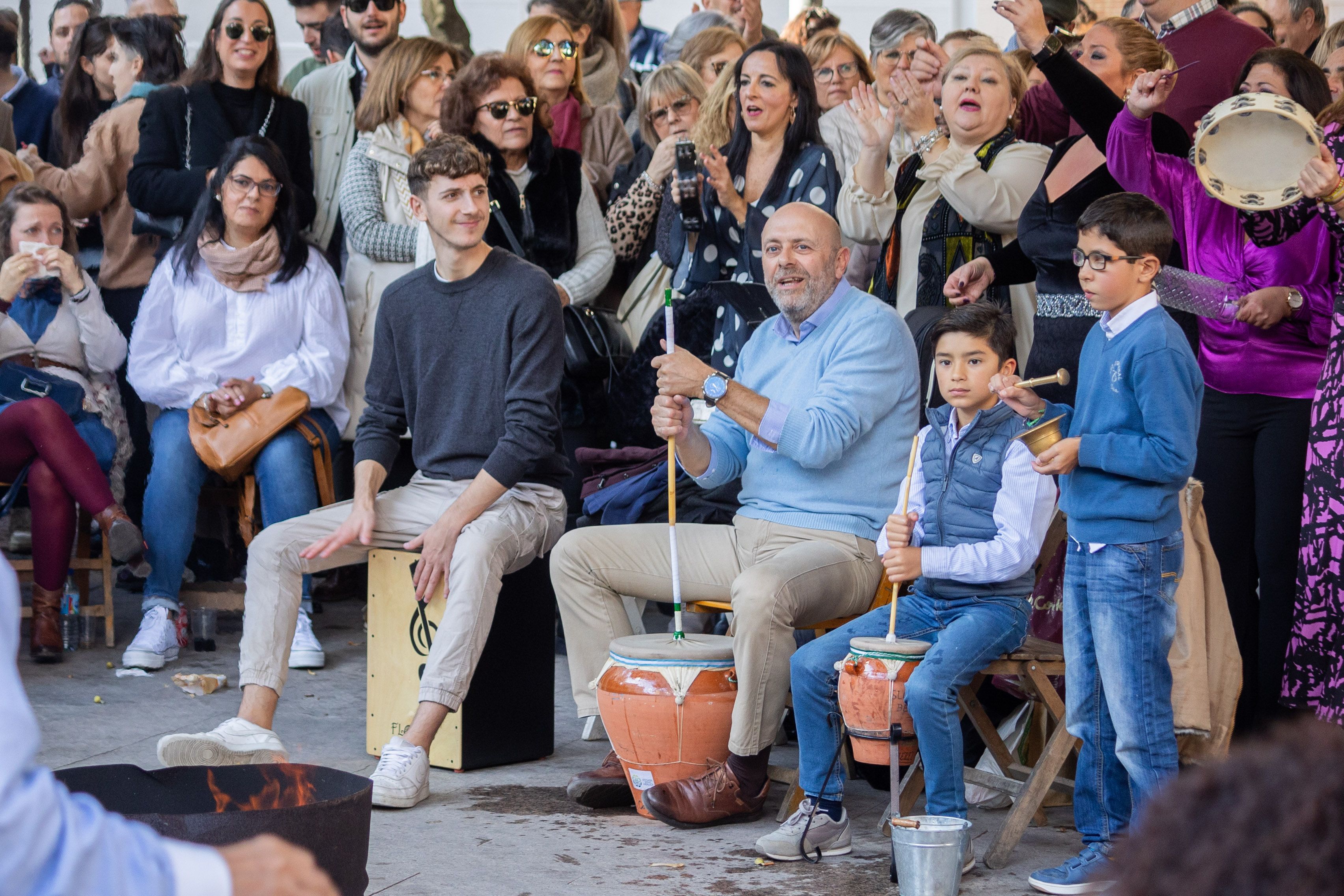 Zambomba del Cristo de la Sed en la Alameda del Banco