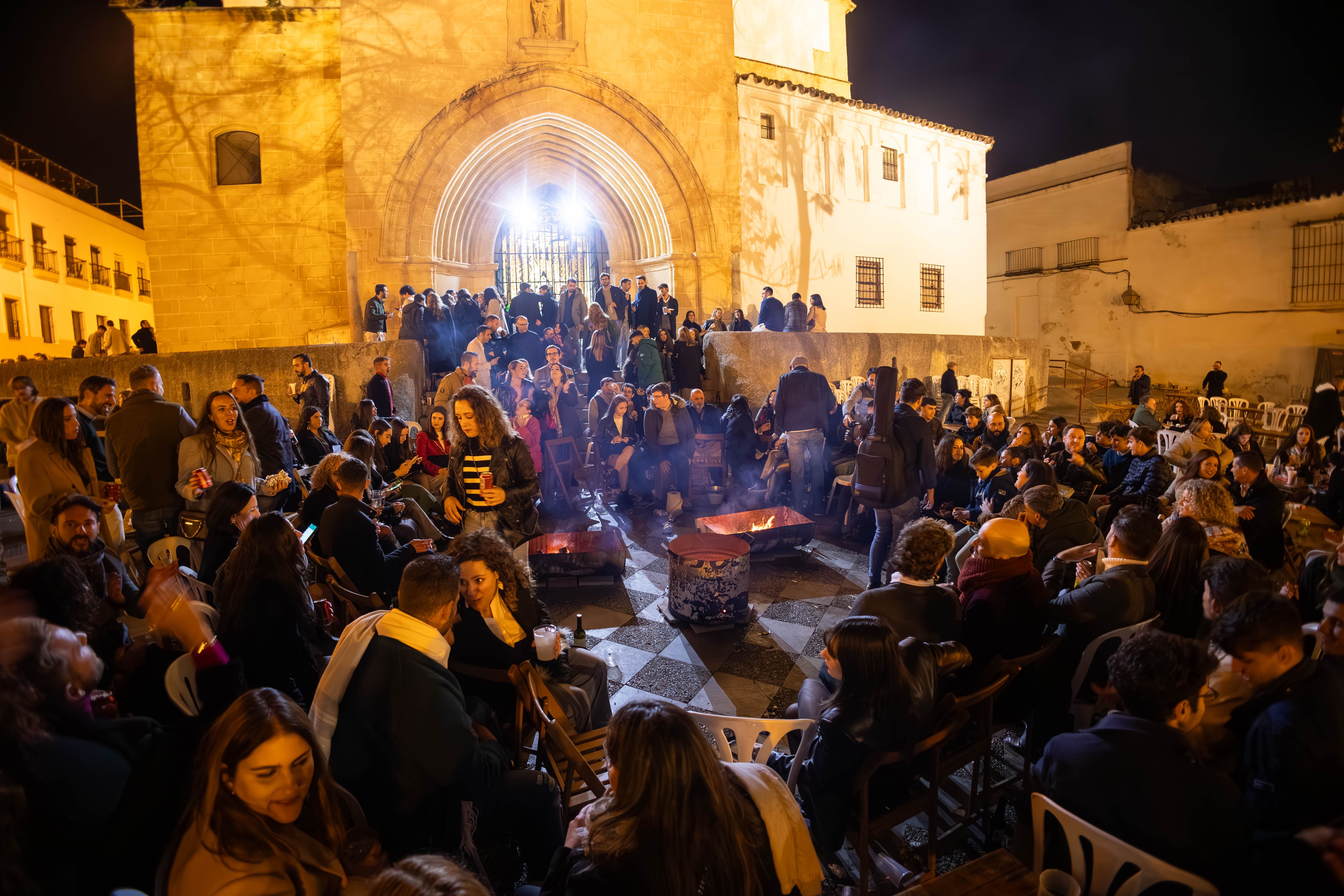 ¿Qué Zambombas hay en Jerez este fin de semana?. Imagen de archivo de la celebrada en la plaza de San Lucas.