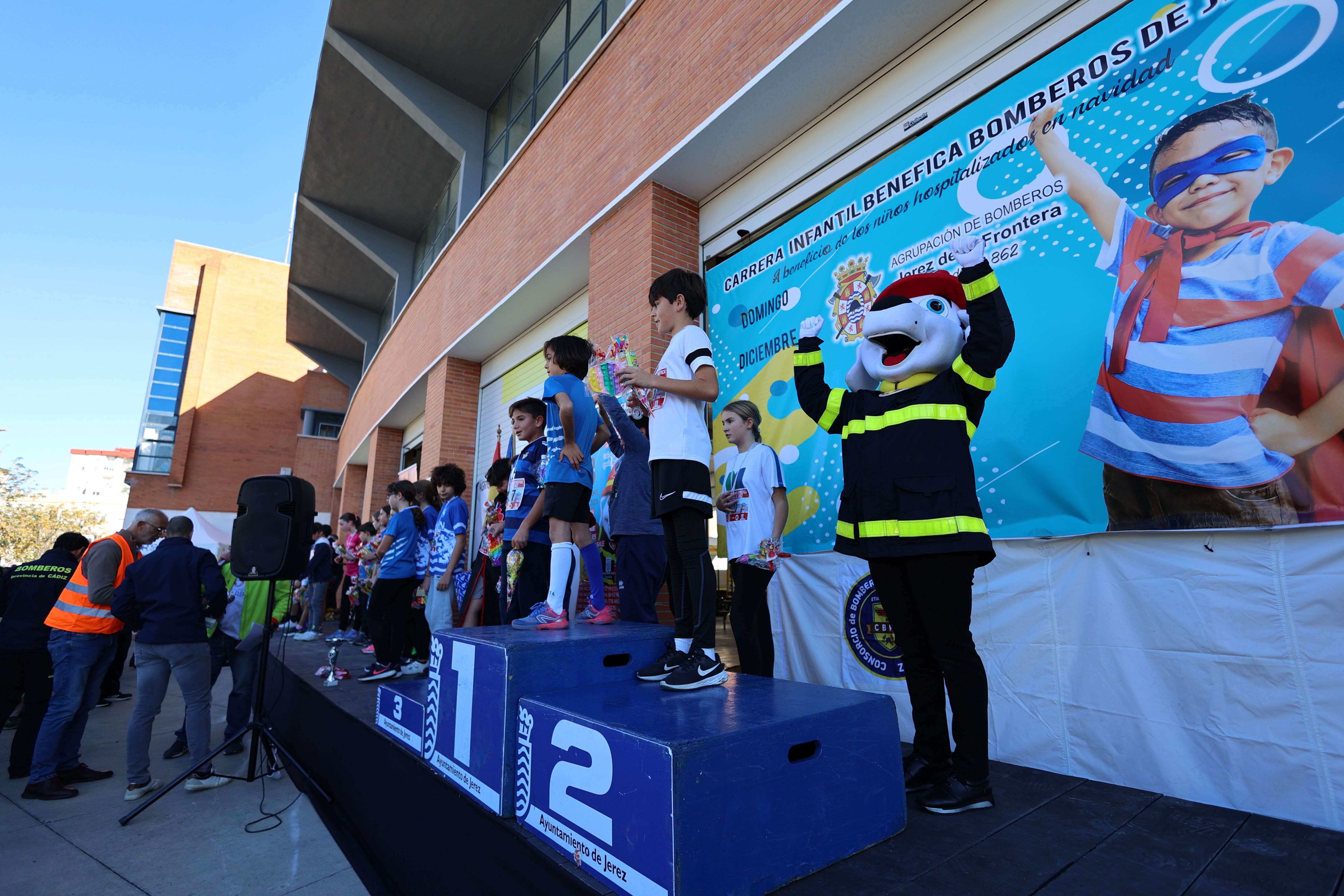 La Carrera Infantil ‘Bomberos Jerez’ a beneficio de los niños hospitalizados