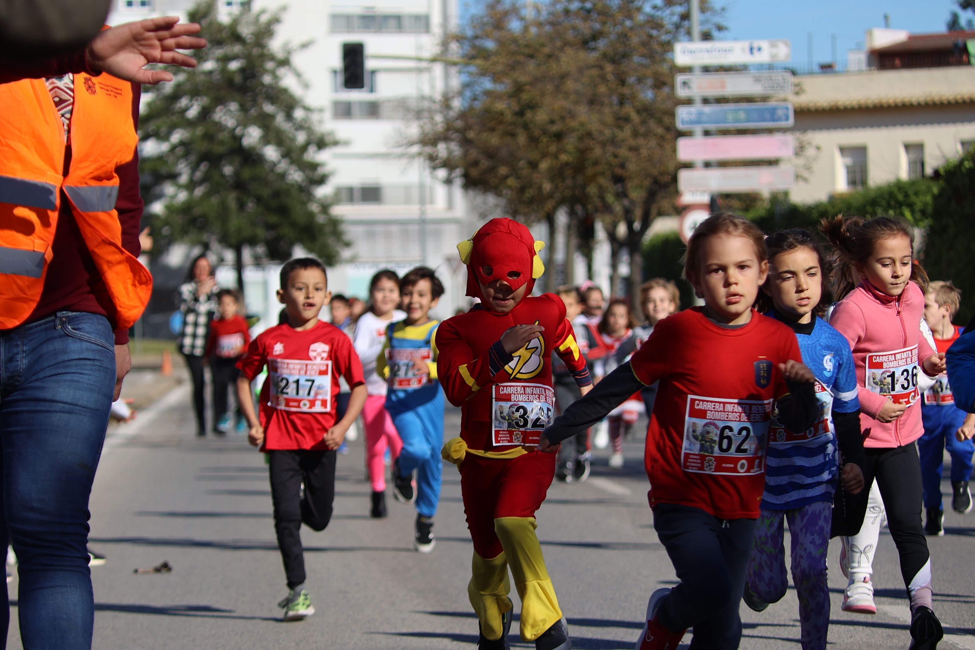 La Carrera Infantil ‘Bomberos Jerez’ a beneficio de los niños hospitalizados