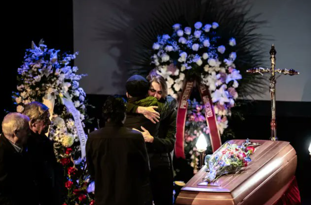 Imagen de la capilla ardiente de Concha Velasco compartida en sus redes por Lucía Etxebarría.