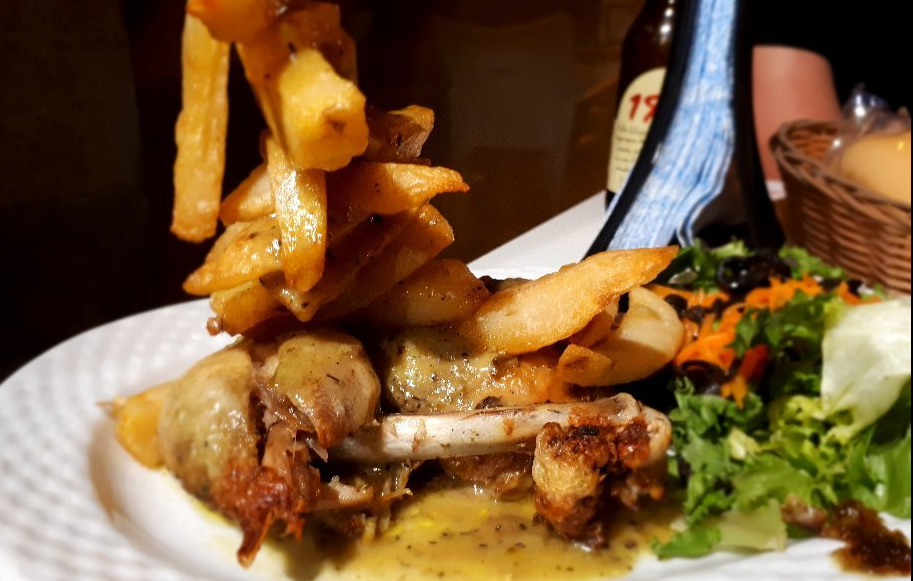 Un plato en L'Orangier, un asequible restaurante sevillano.