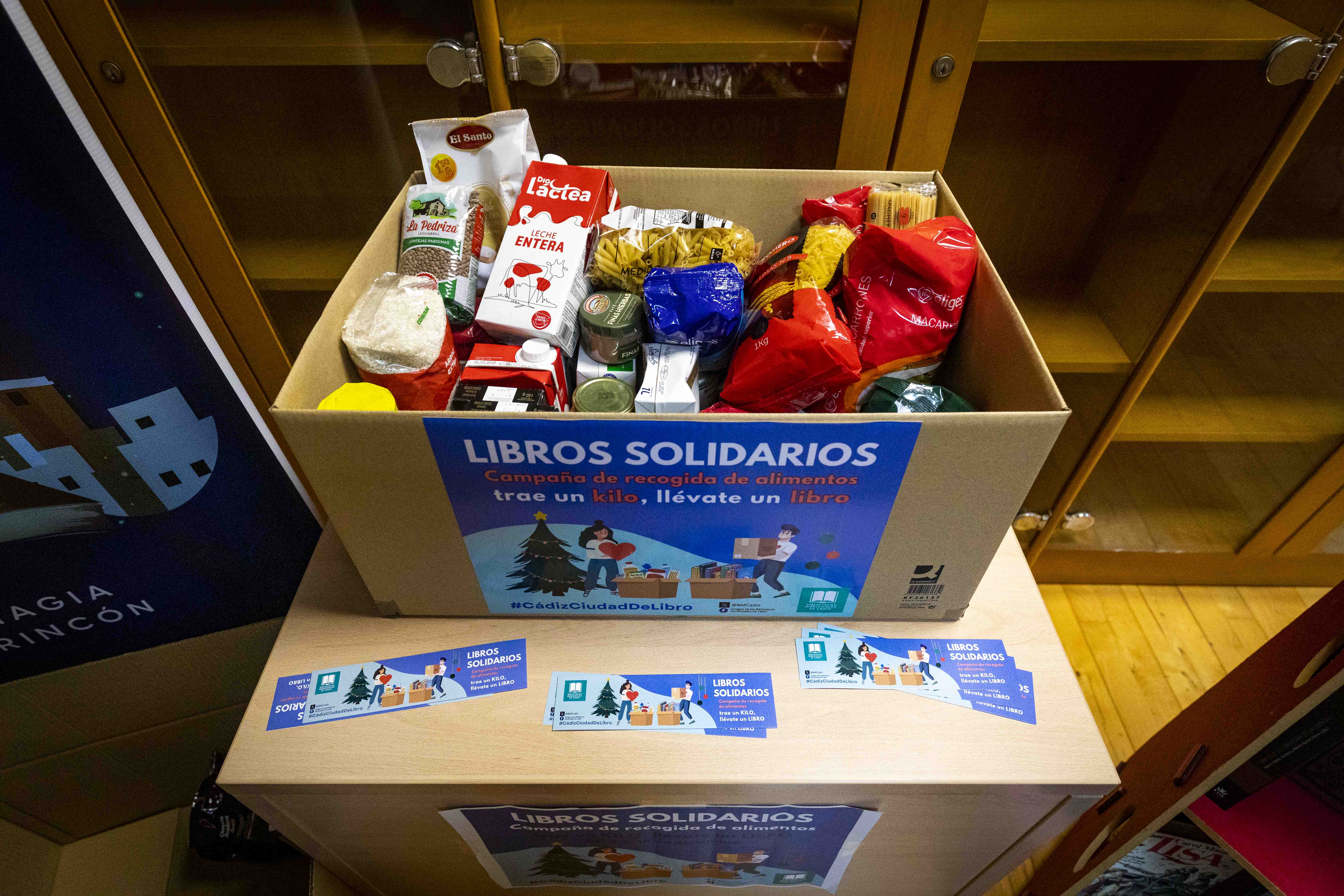 libros solidarios bibliotecas cadiz 2