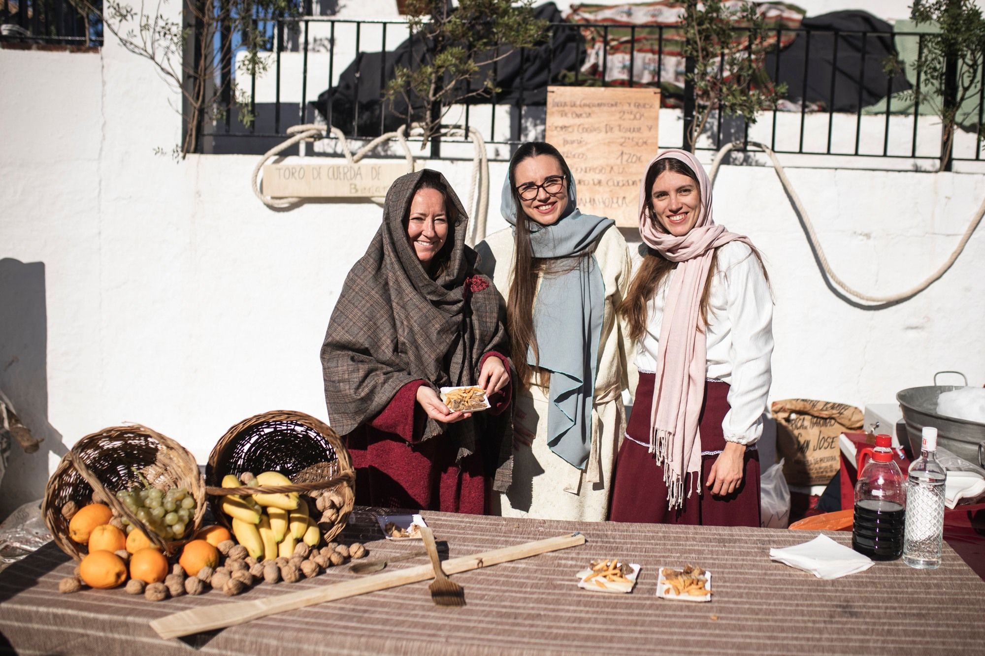 El belén viviente de Benamahoma, en imágenes de Radio Grazalema, la cadena pública municipal.