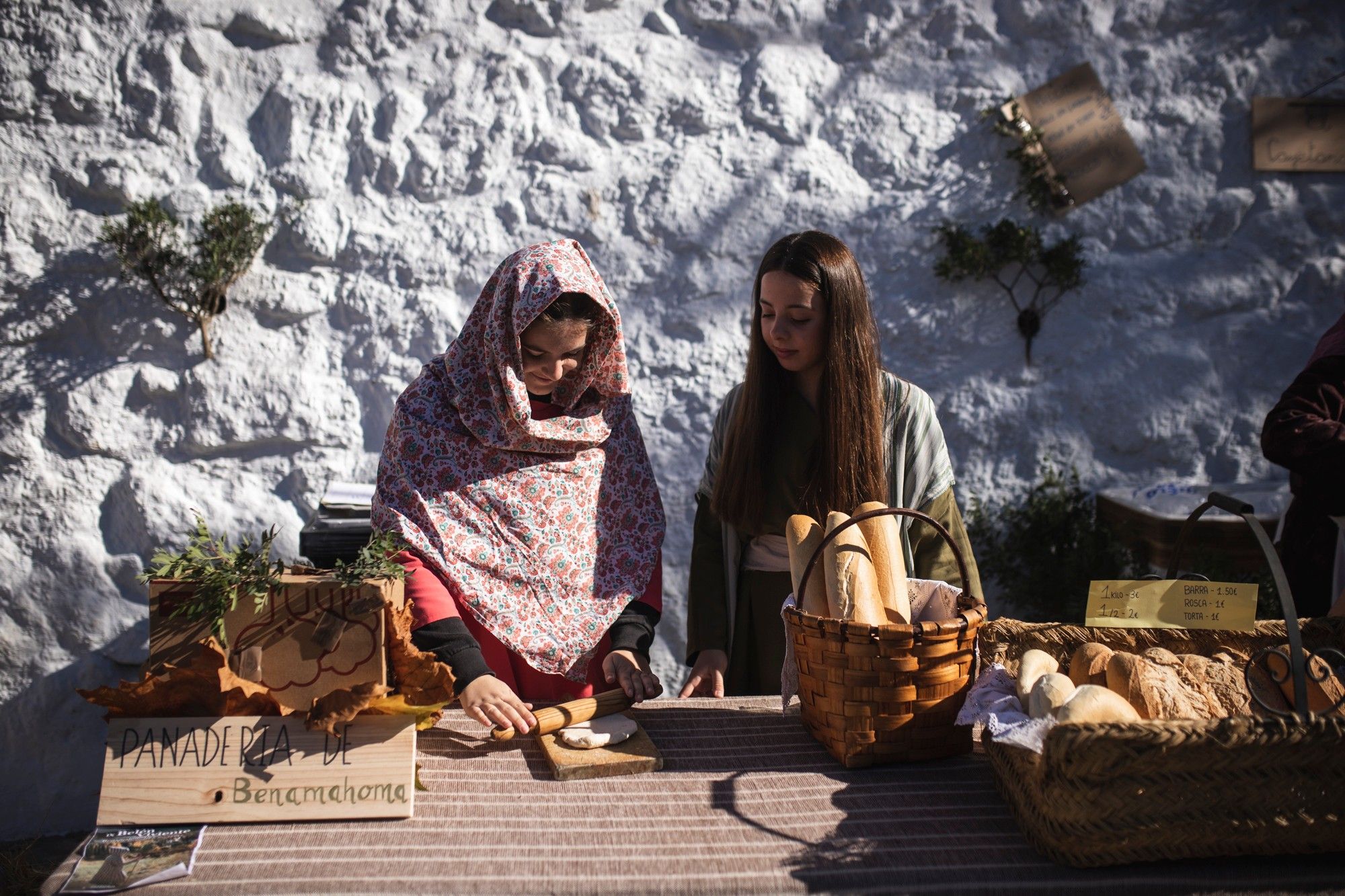 El belén viviente de Benamahoma, en imágenes de Radio Grazalema, la cadena pública municipal.