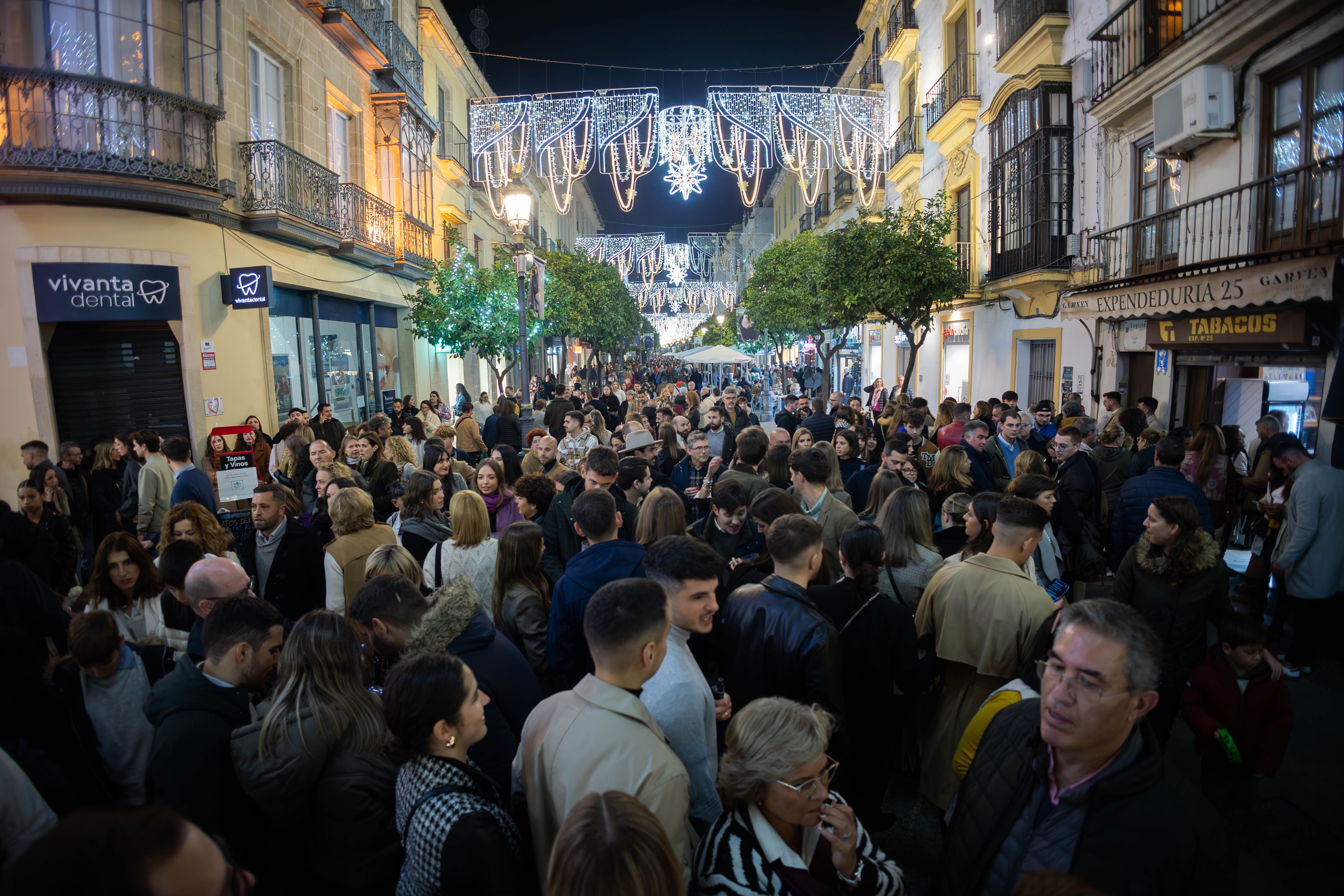 Jerez inundado por las Zambombas