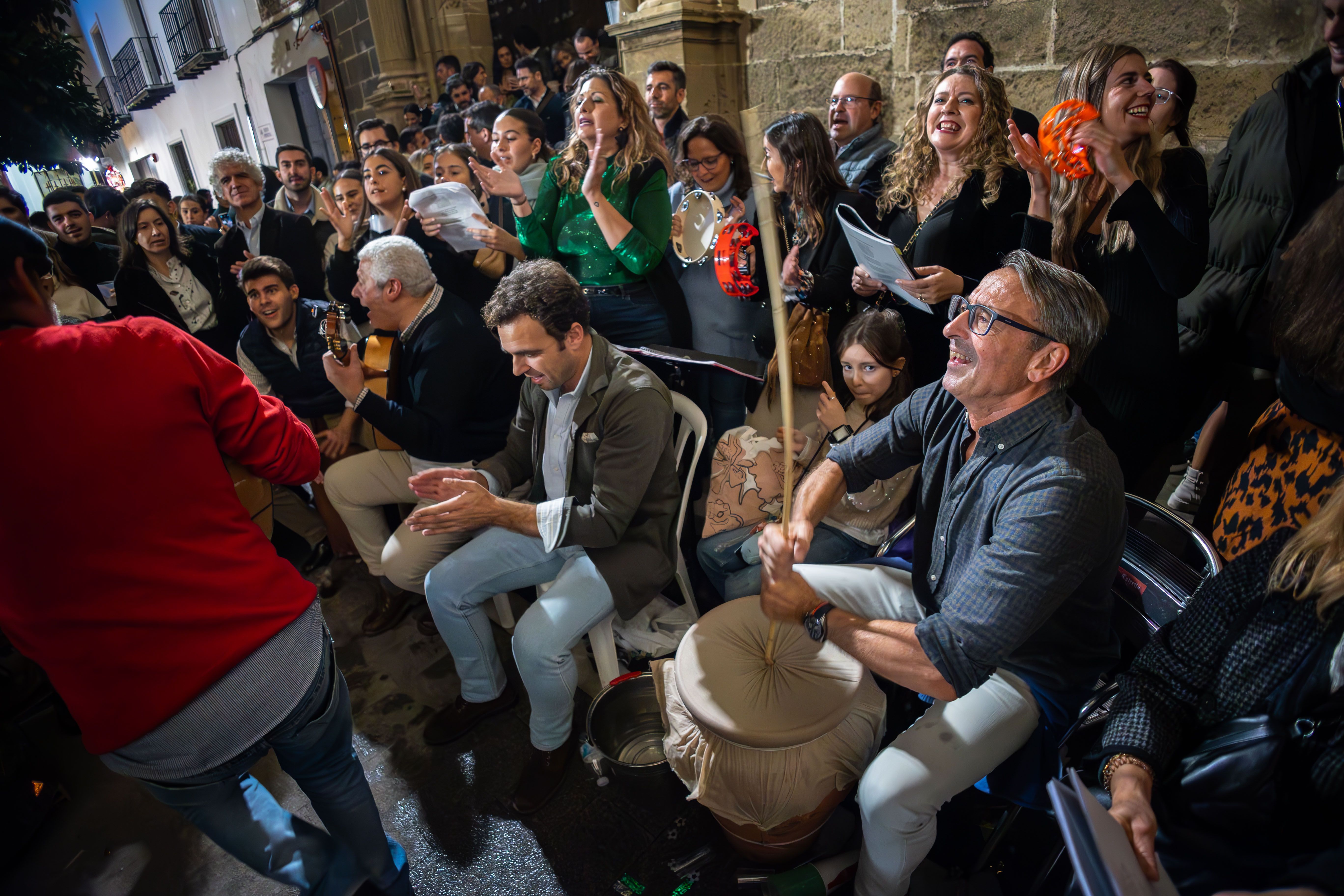 Jerez inundado por las Zambombas