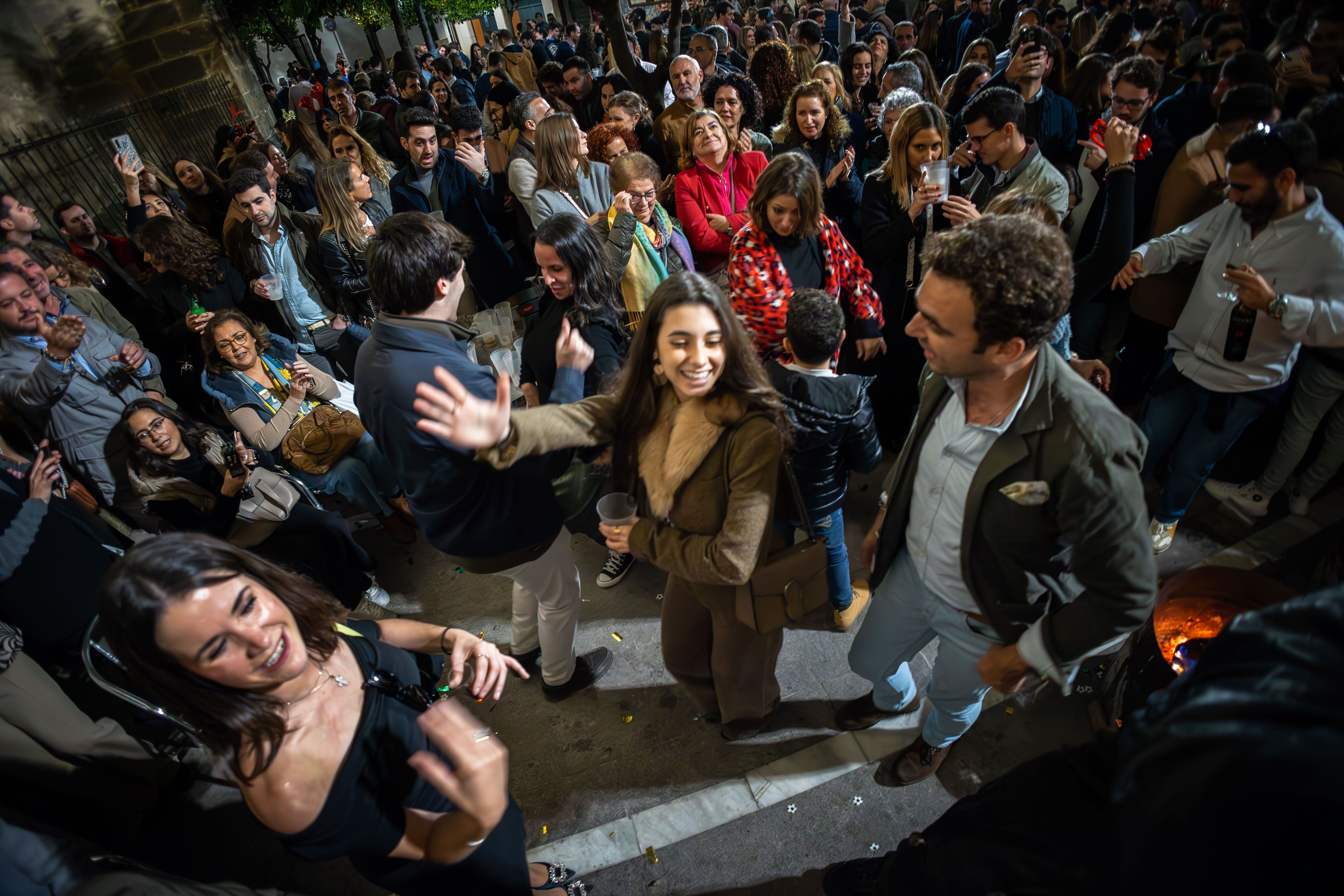 Jerez inundado por las Zambombas