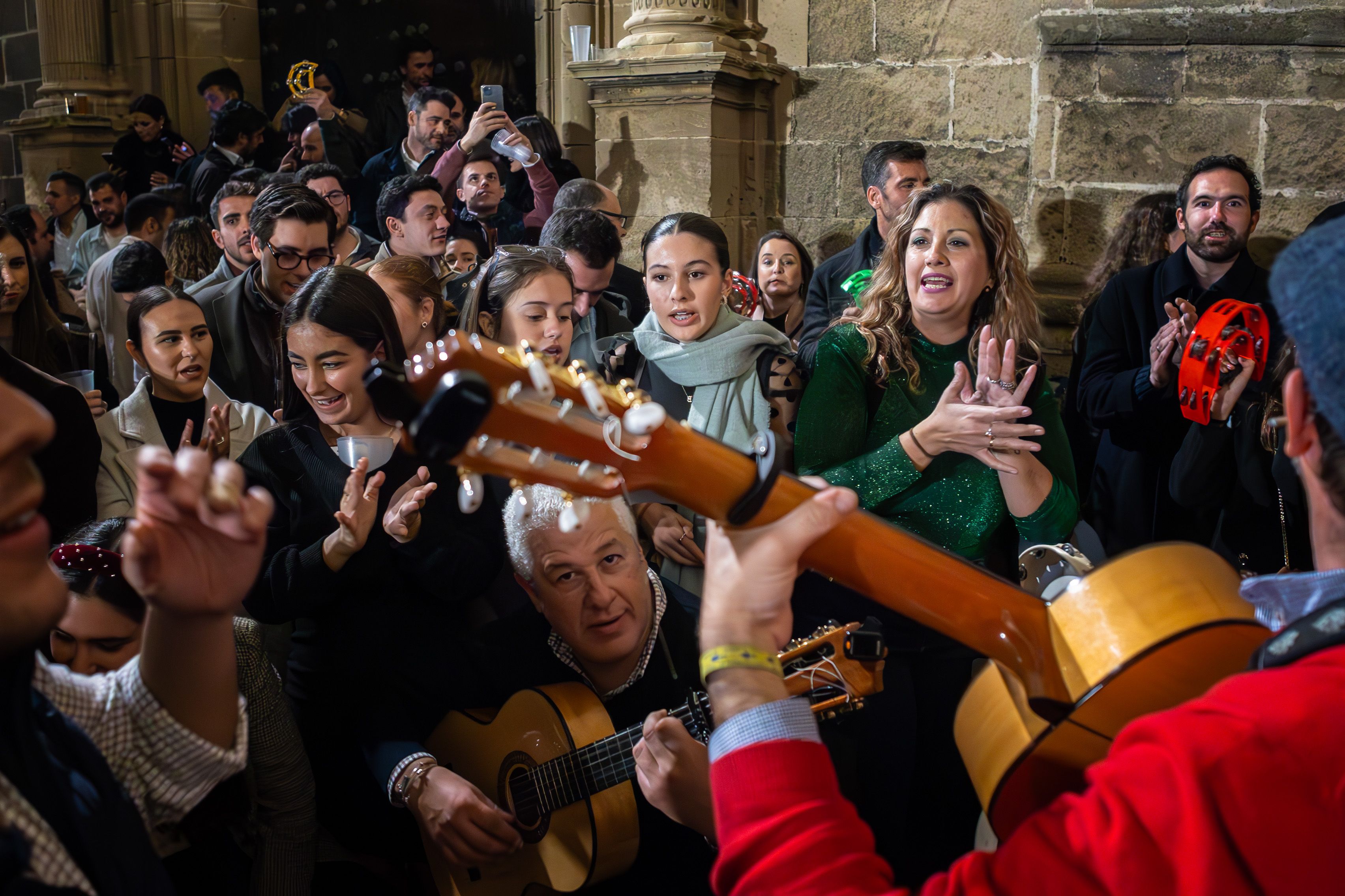 Jerez inundado por las Zambombas