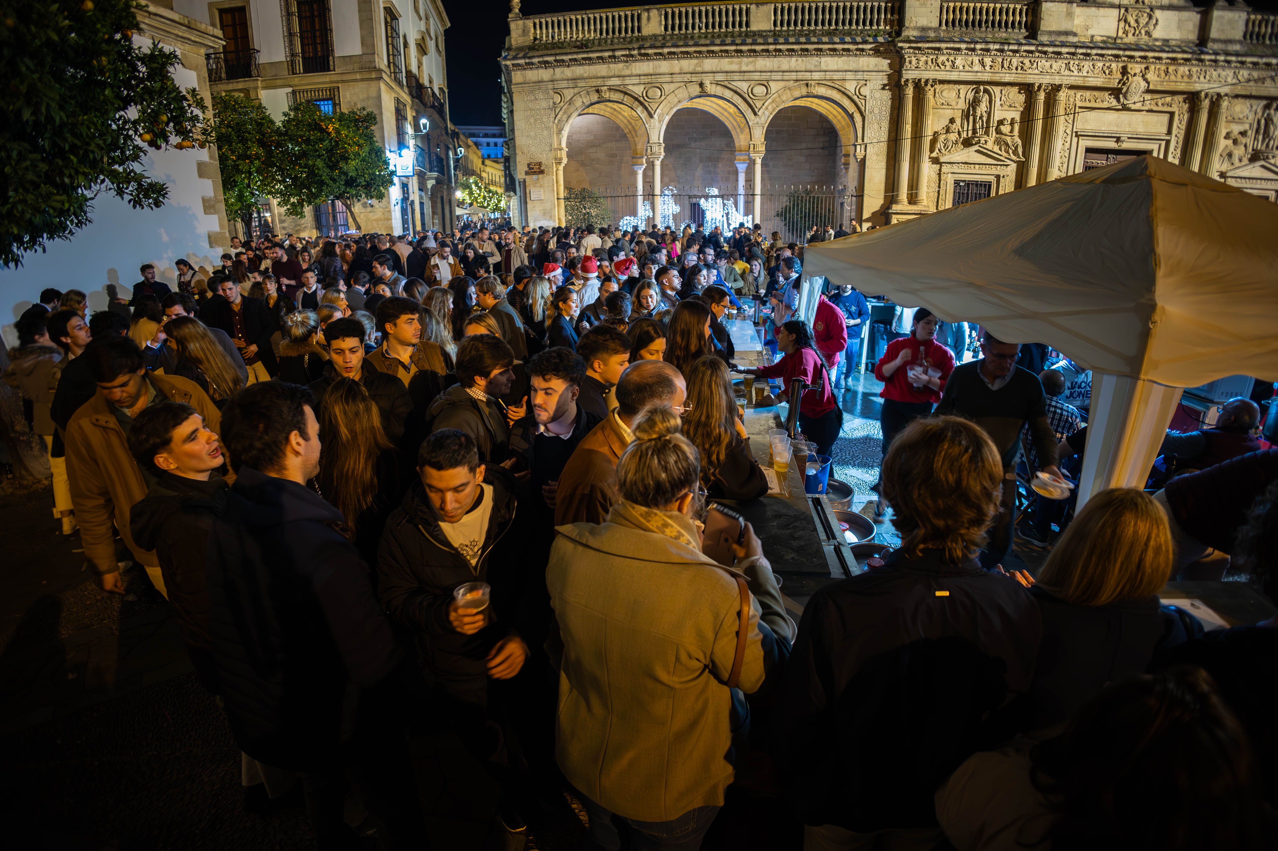 Jerez inundado por las Zambombas