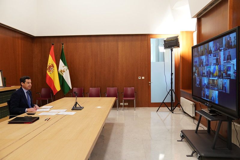 El presidente andaluz, Juan Manuel Moreno, durante una conferencia de presidentes autonómicos. FOTO: JUNTA DE ANDALUCÍA