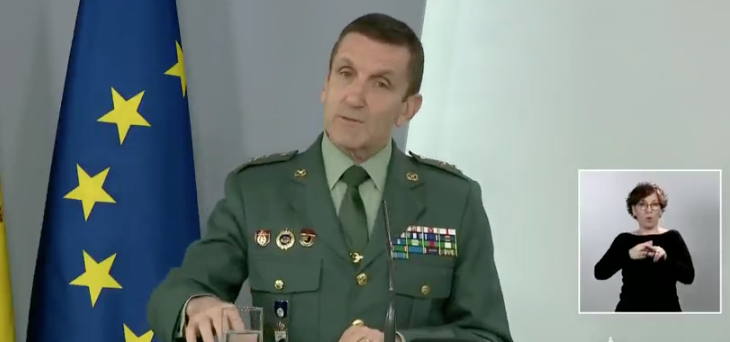 El Jefe del Estado Mayor de la Guardia Civil, el general José Manuel Santiago, en rueda de prensa.