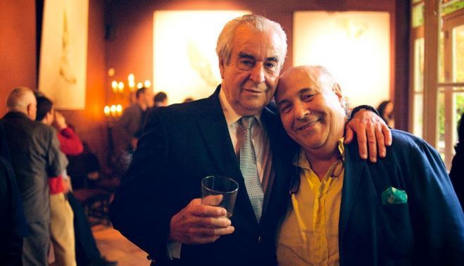 El fotógrafo Daniel Carretero junto a Juan Rodríguez, en una imagen de hace unos años.