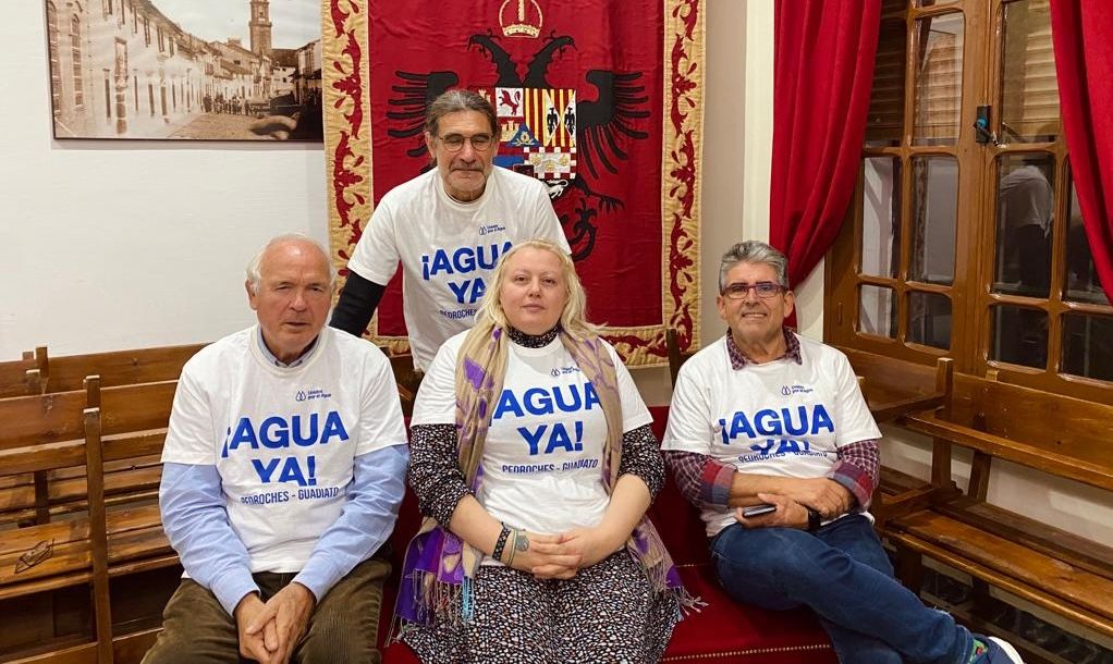Paco Casero, Miguel Aparicio, Pedro Vera y María Eugenia Molero, en huelga de hambre por los problemas de agua en Córdoba.
