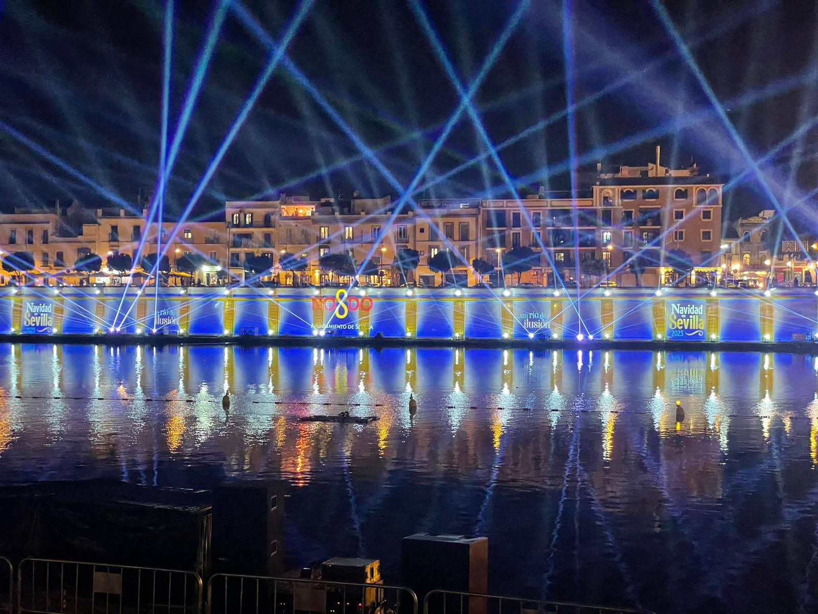 Una prueba del 'mapping' de Navigalia en Sevilla, previa a su inauguración el 20 de diciembre.